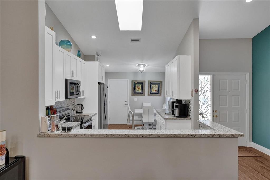 WHISPER WALK - Residential
