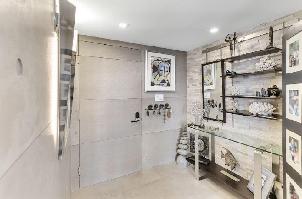 CORONADO AT HIGHLAND BEACH CONDO - Residential