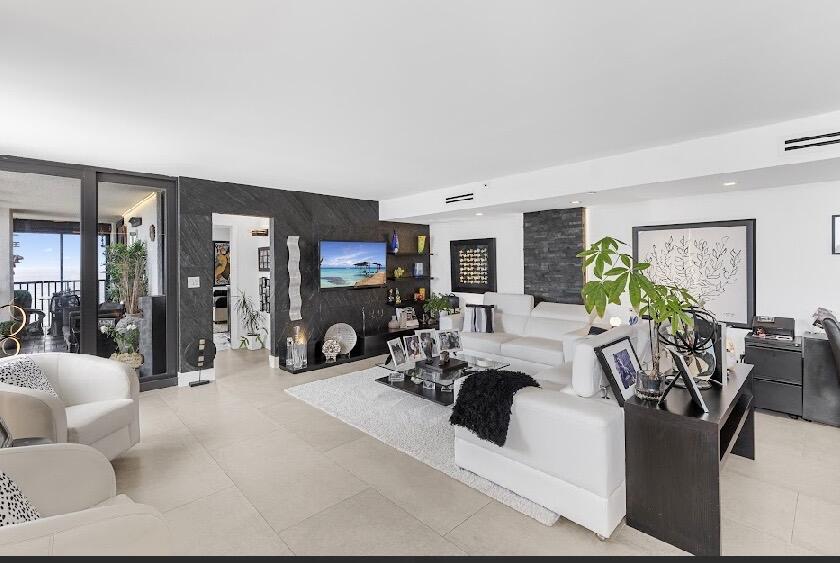 CORONADO AT HIGHLAND BEACH CONDO - Residential