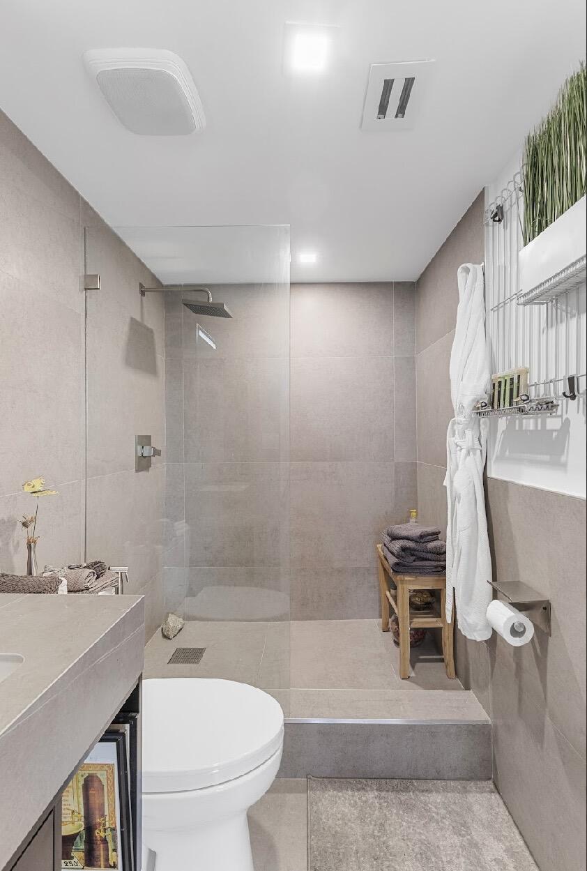 CORONADO AT HIGHLAND BEACH CONDO - Residential