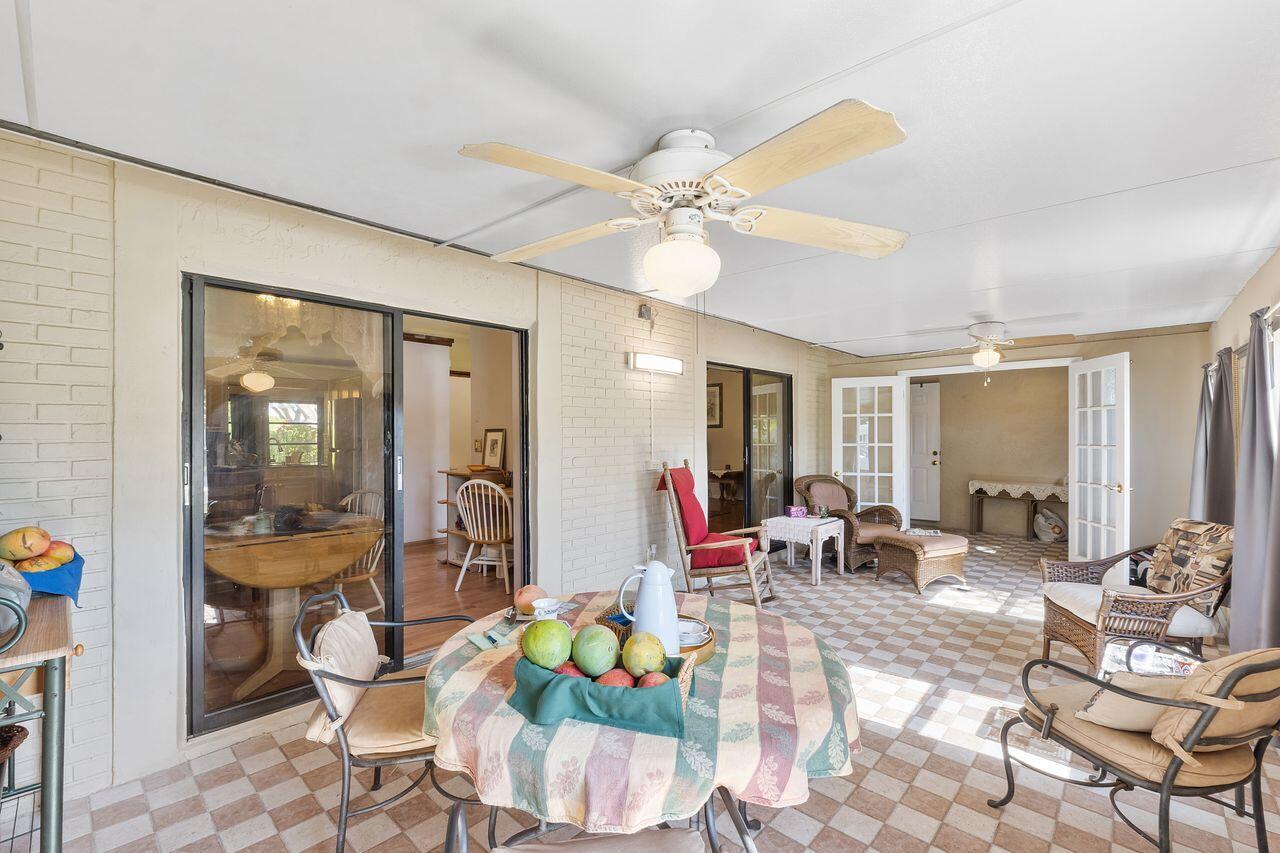 COCO WOOD LAKES SEC 3 - Residential