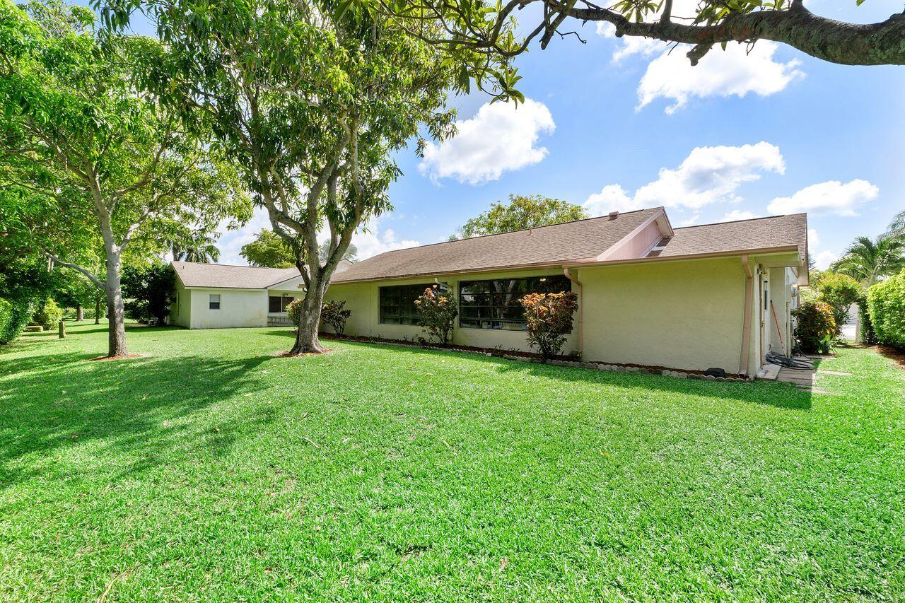 COCO WOOD LAKES SEC 3 - Residential