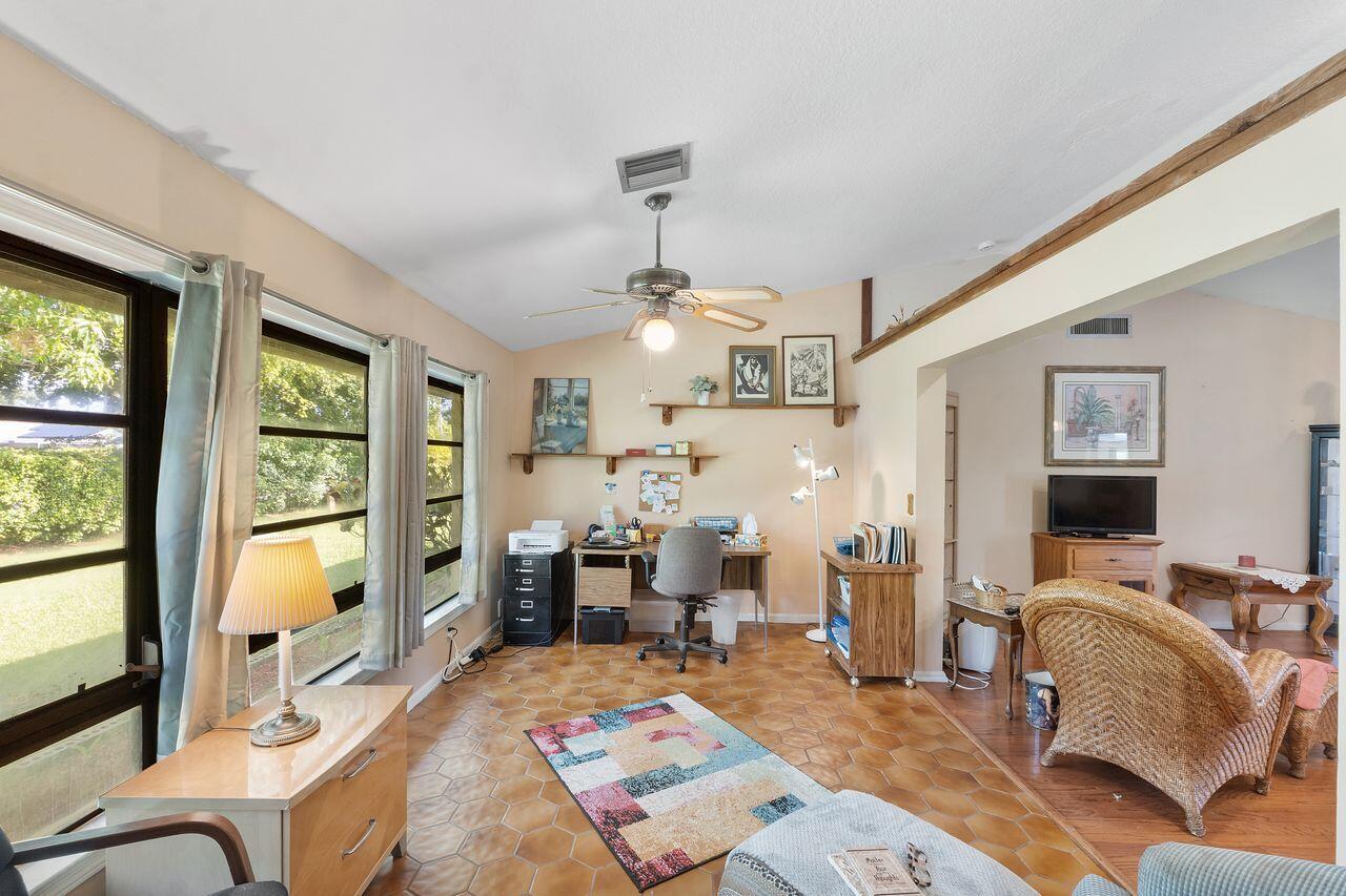 COCO WOOD LAKES SEC 3 - Residential