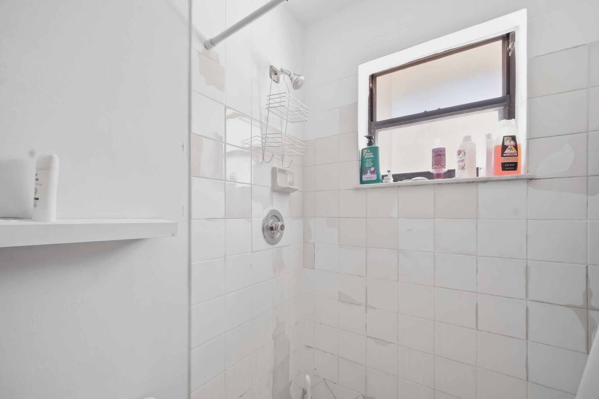 RESIDENCIAL EL PRADO CONDO - Residential