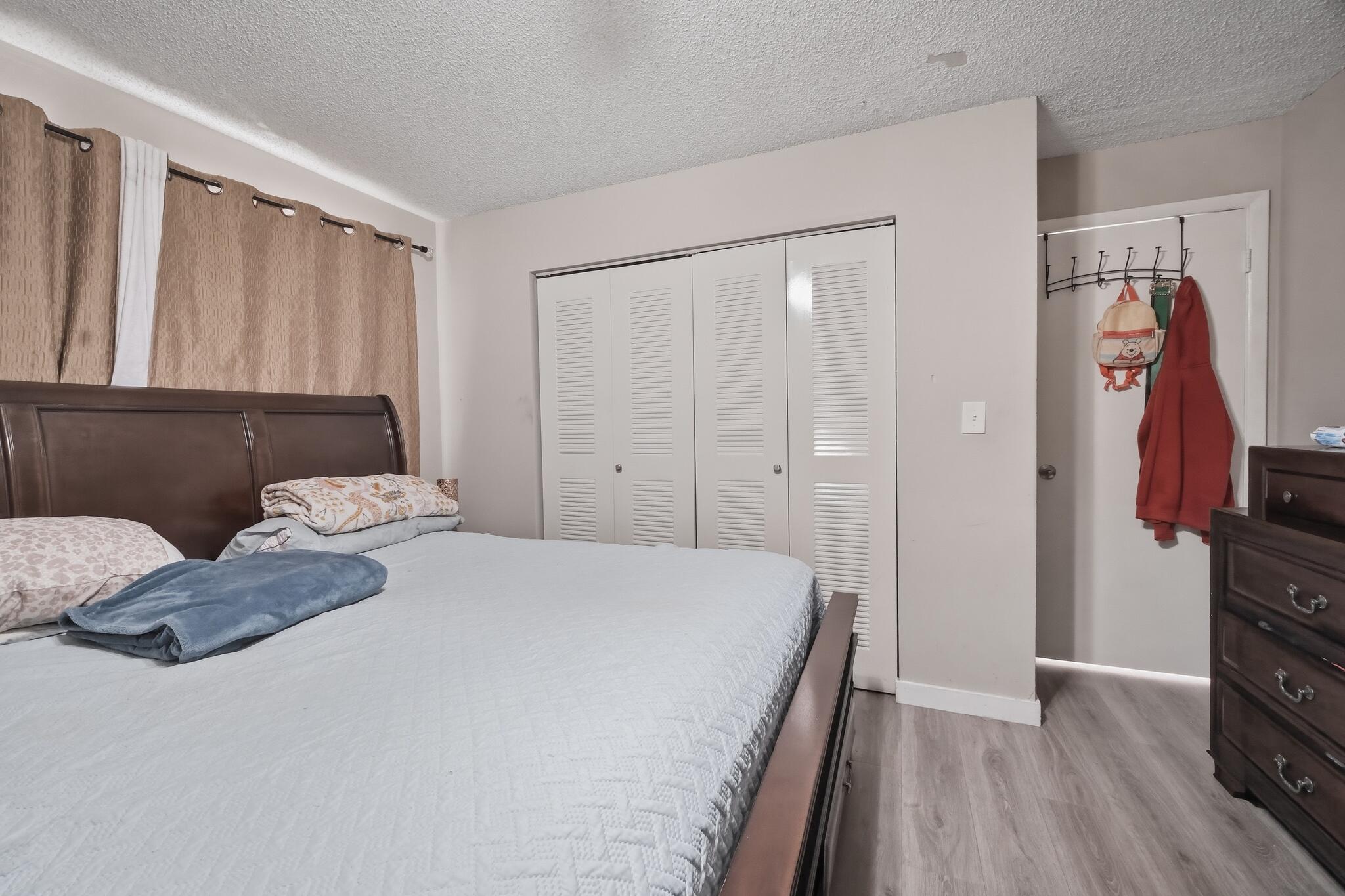 RESIDENCIAL EL PRADO CONDO - Residential