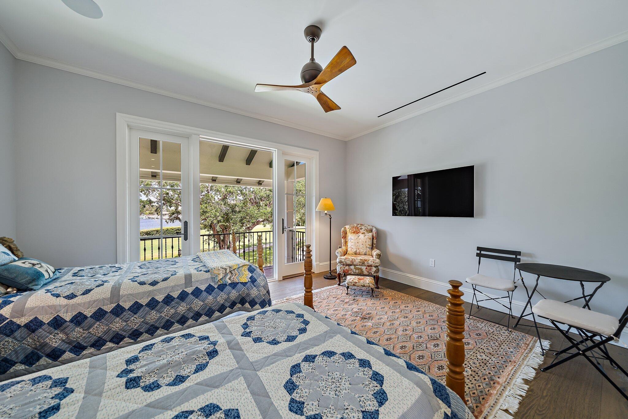 Passage Islands at Jonathan's Landing - Residential