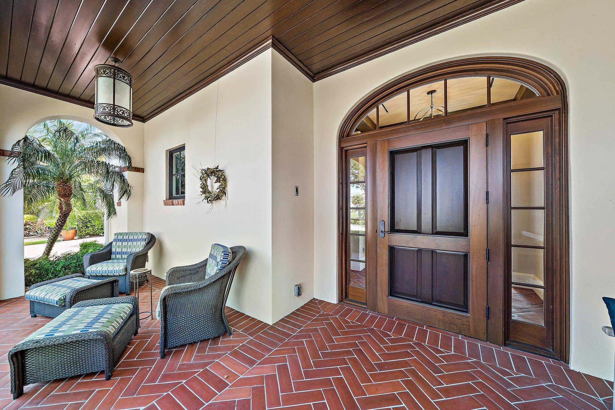 Passage Islands at Jonathan's Landing - Residential