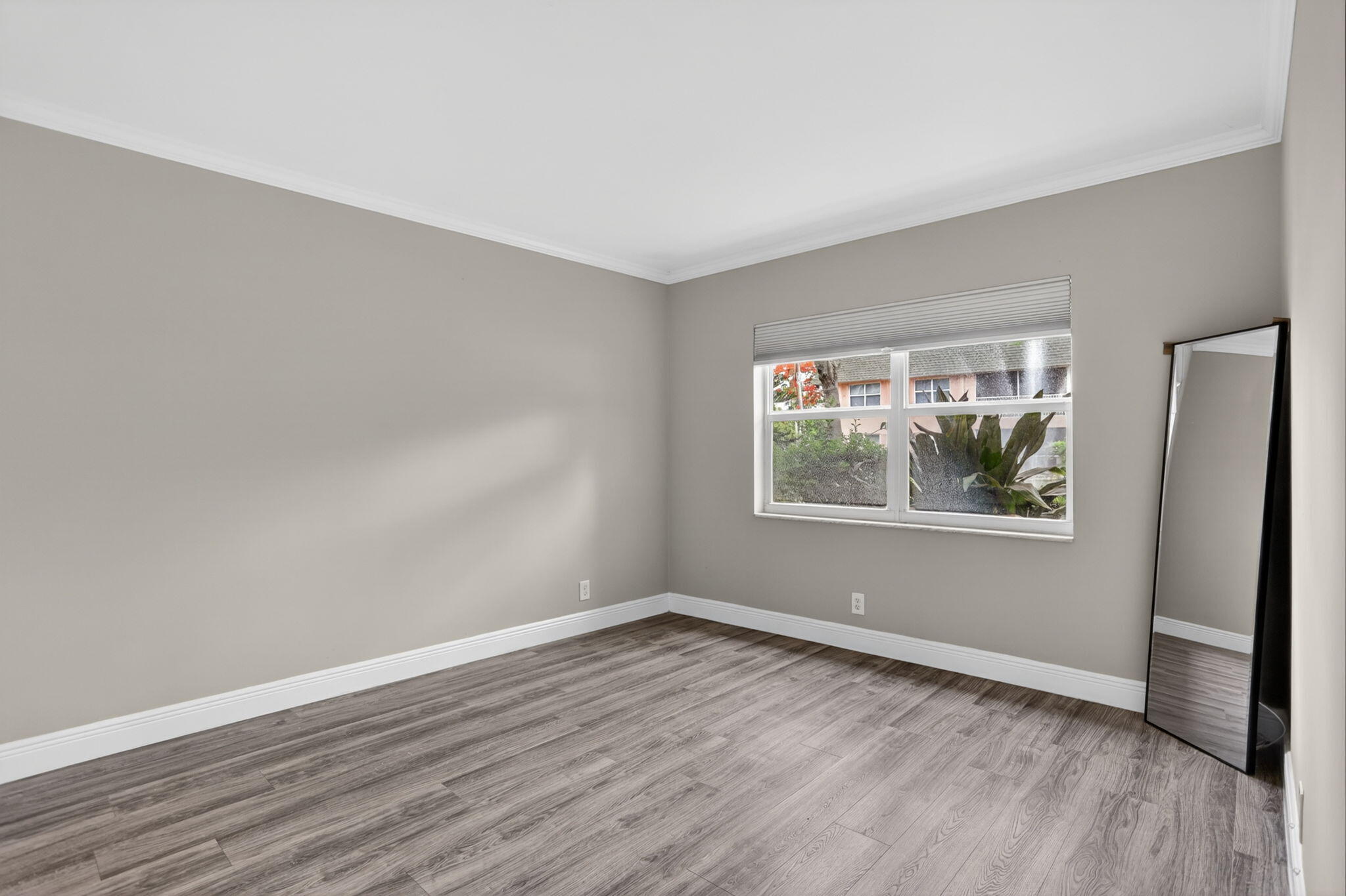 COCO CAY CONDO UNIT 106-A - Residential
