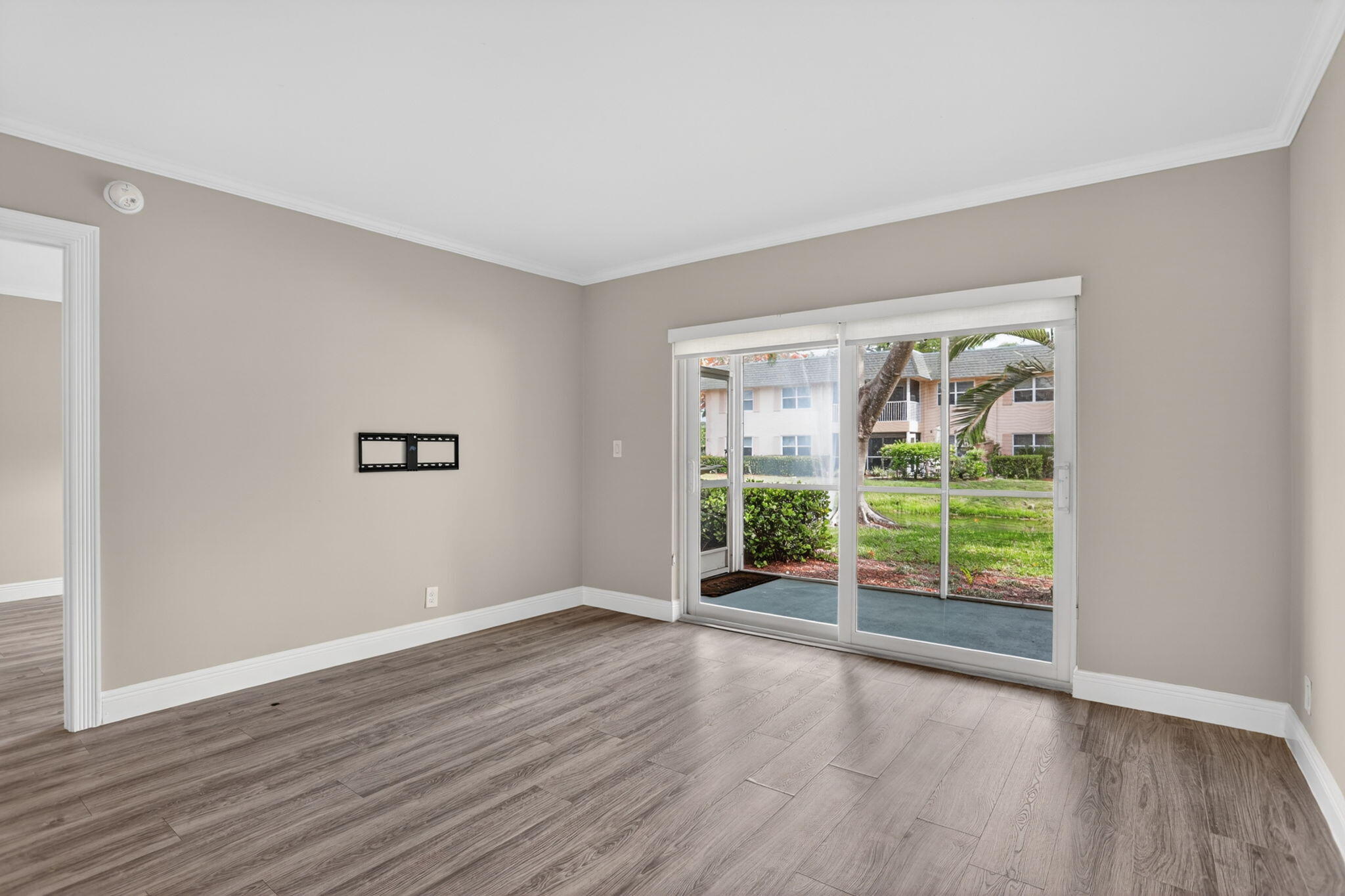COCO CAY CONDO UNIT 106-A - Residential