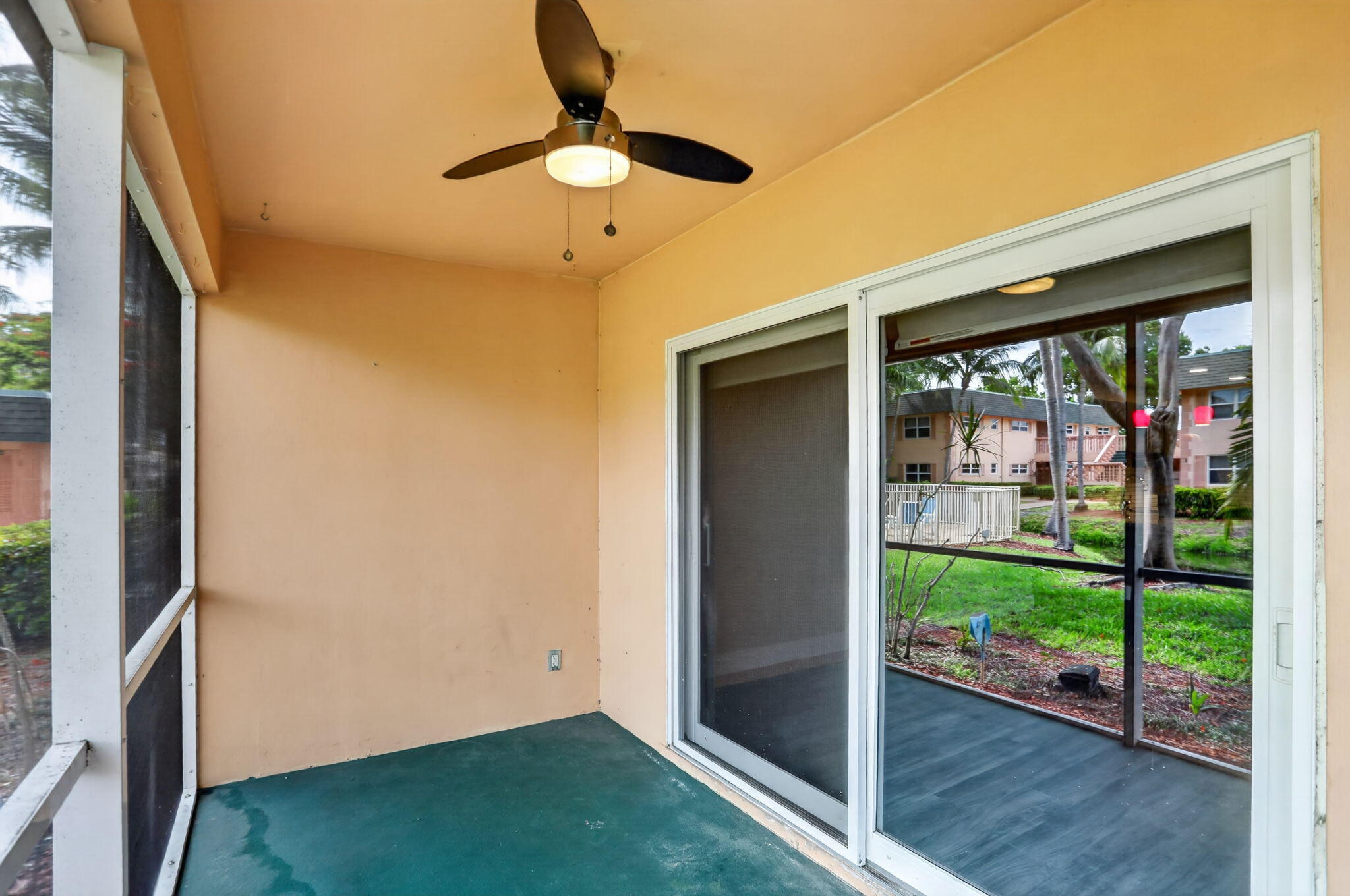 COCO CAY CONDO UNIT 106-A - Residential