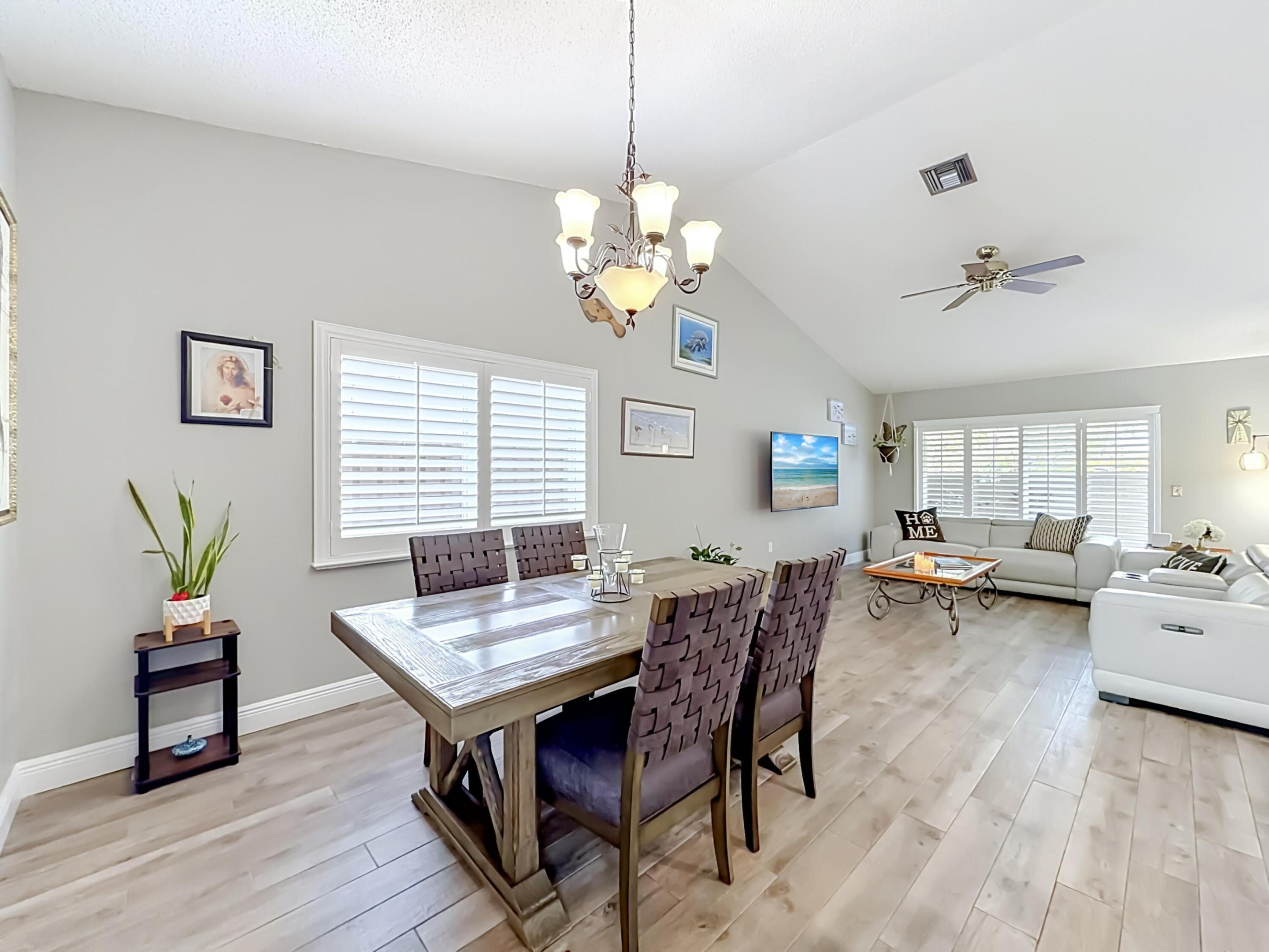 BONAVENTURE LAKES ADD 2 - Residential