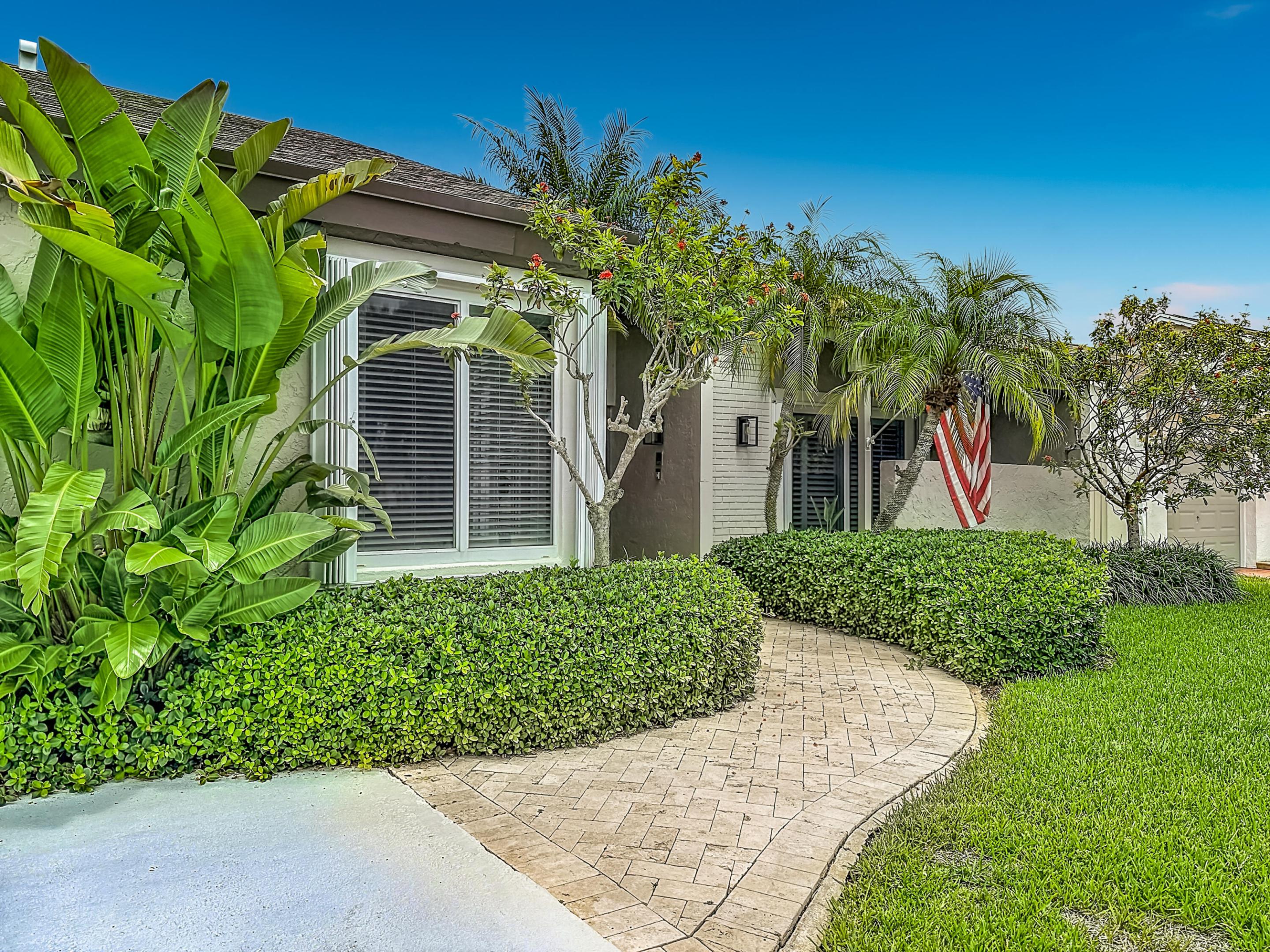 BONAVENTURE LAKES ADD 2 - Residential