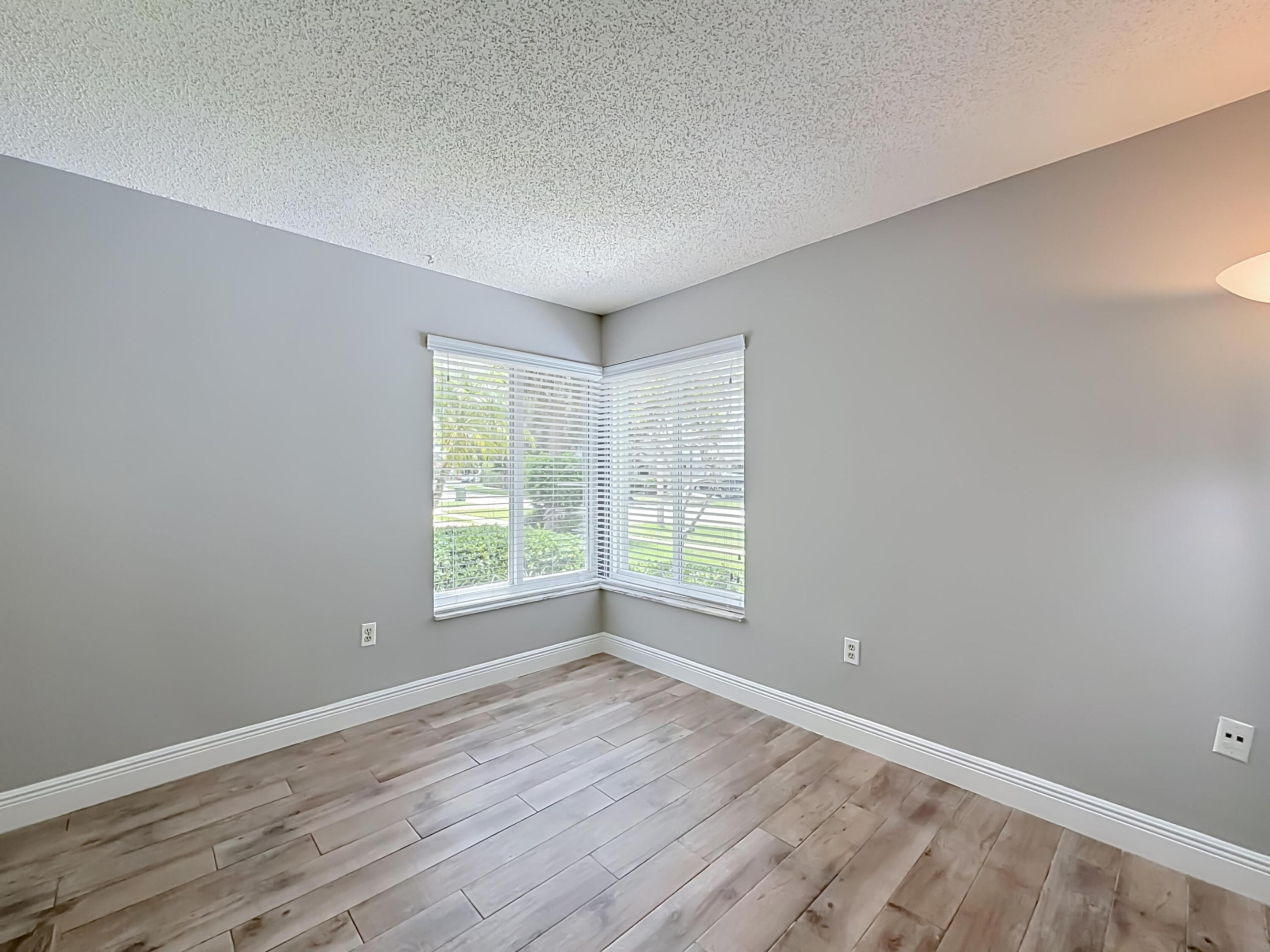 BONAVENTURE LAKES ADD 2 - Residential