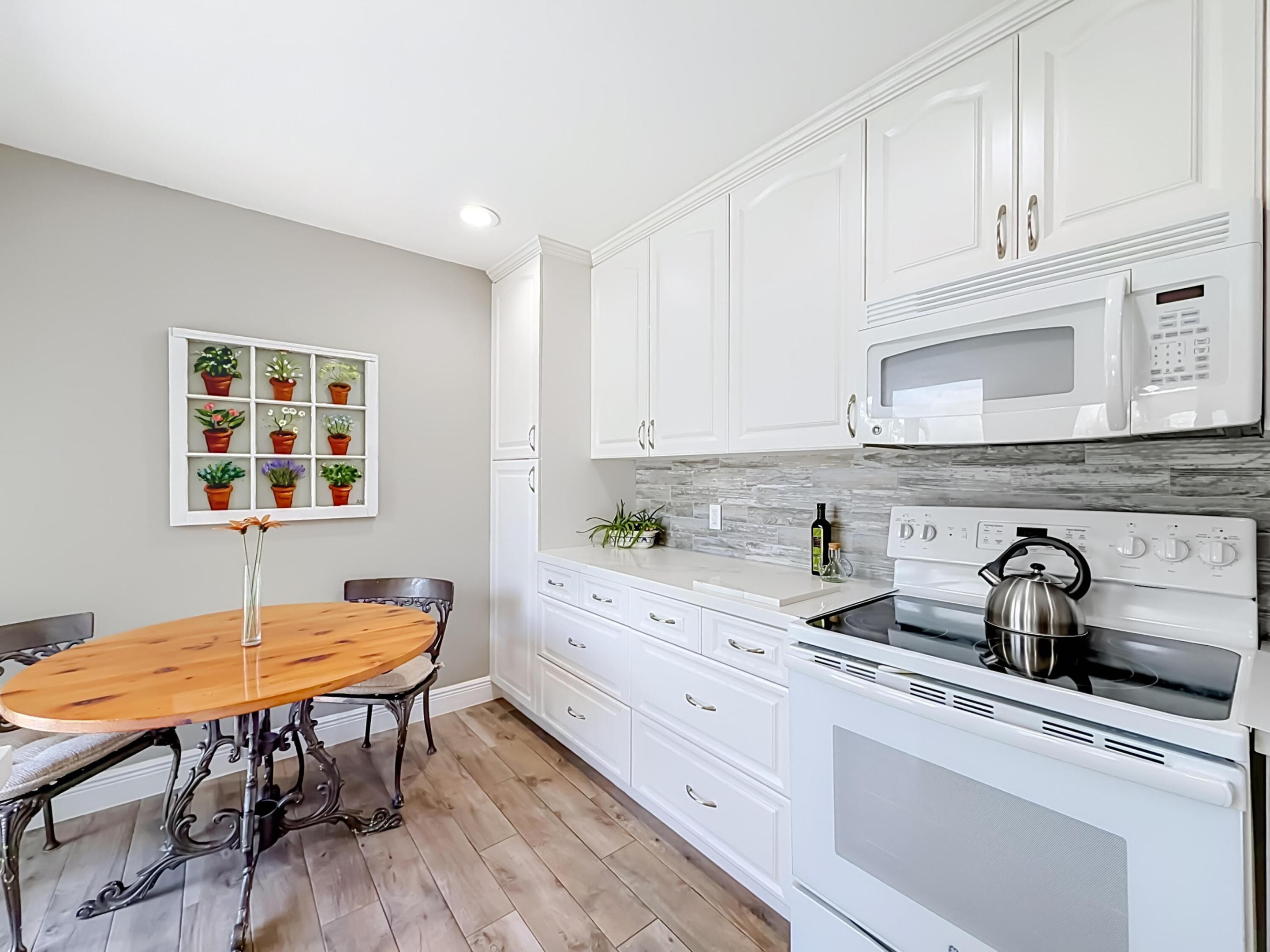 BONAVENTURE LAKES ADD 2 - Residential