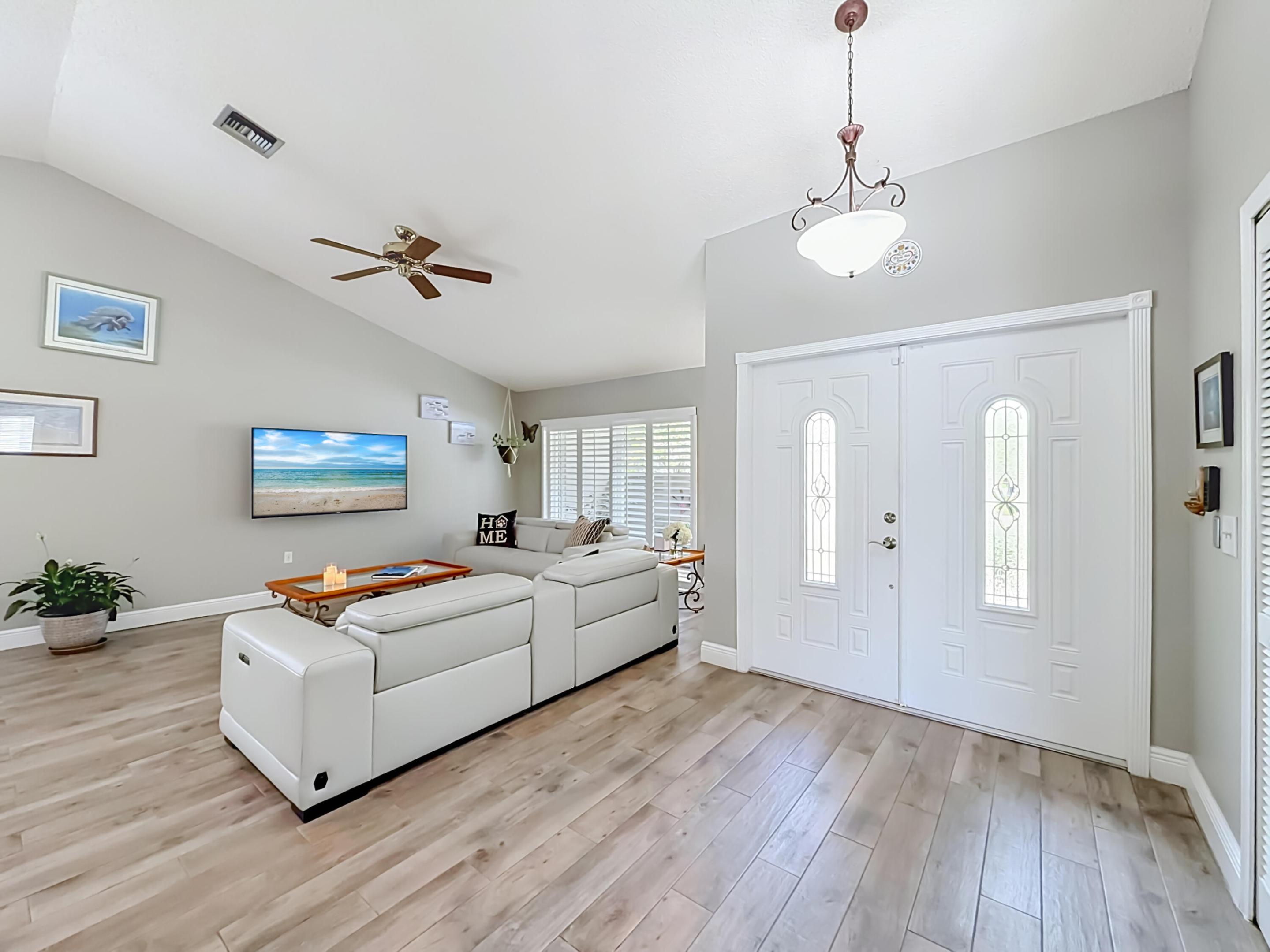 BONAVENTURE LAKES ADD 2 - Residential