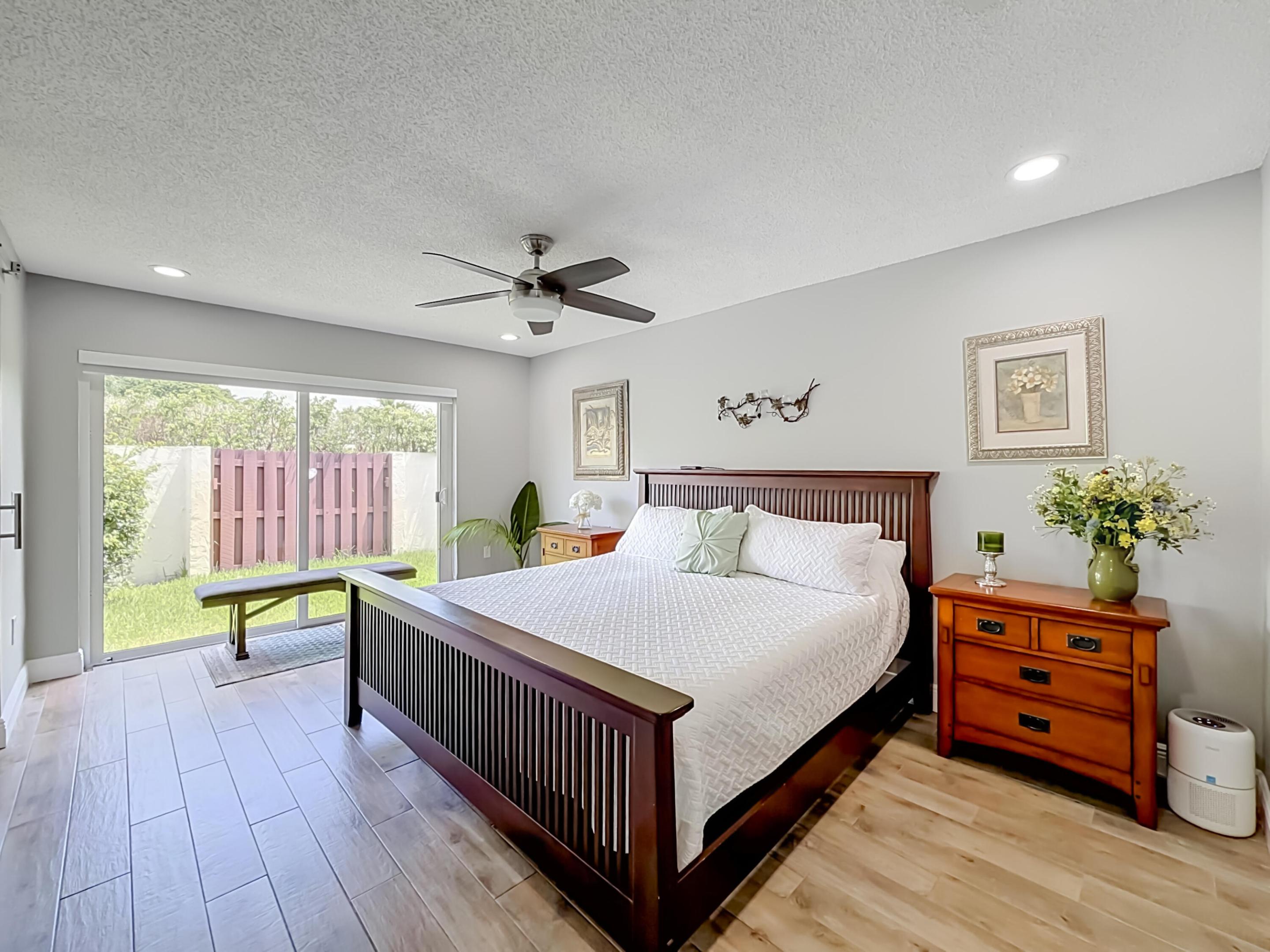 BONAVENTURE LAKES ADD 2 - Residential