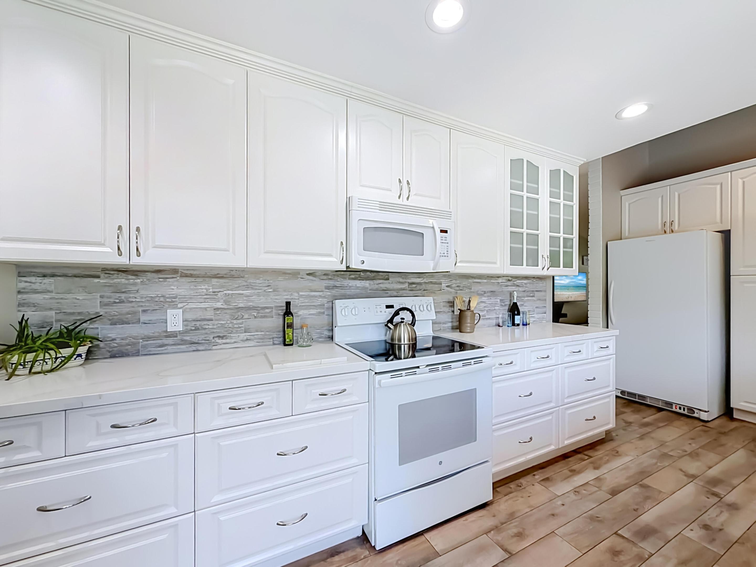 BONAVENTURE LAKES ADD 2 - Residential