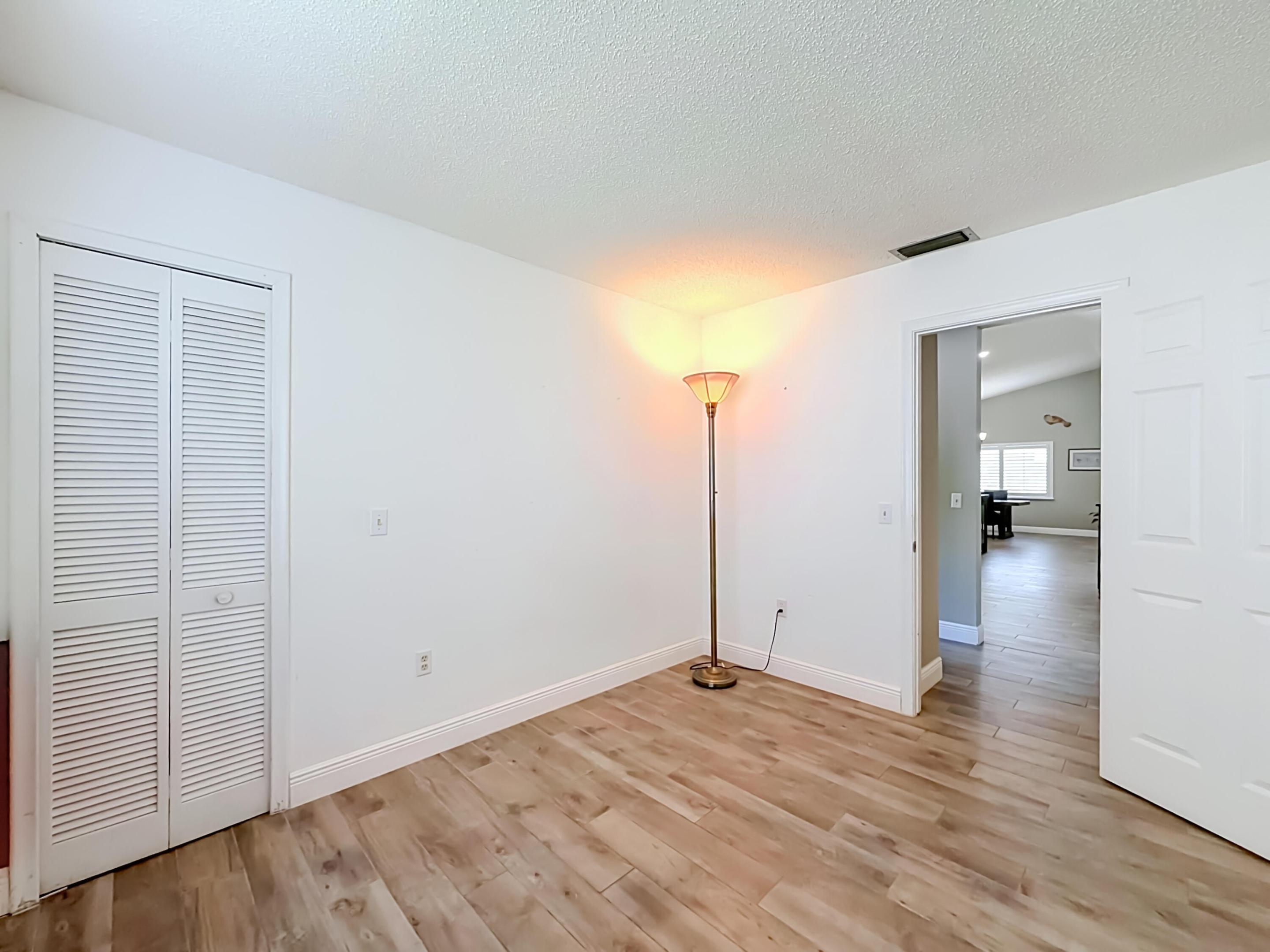 BONAVENTURE LAKES ADD 2 - Residential