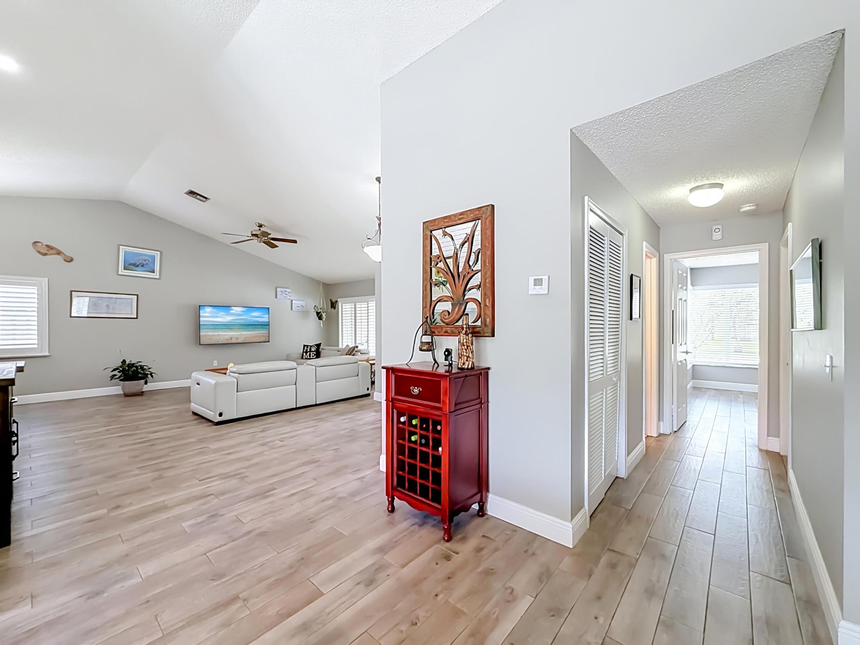 BONAVENTURE LAKES ADD 2 - Residential