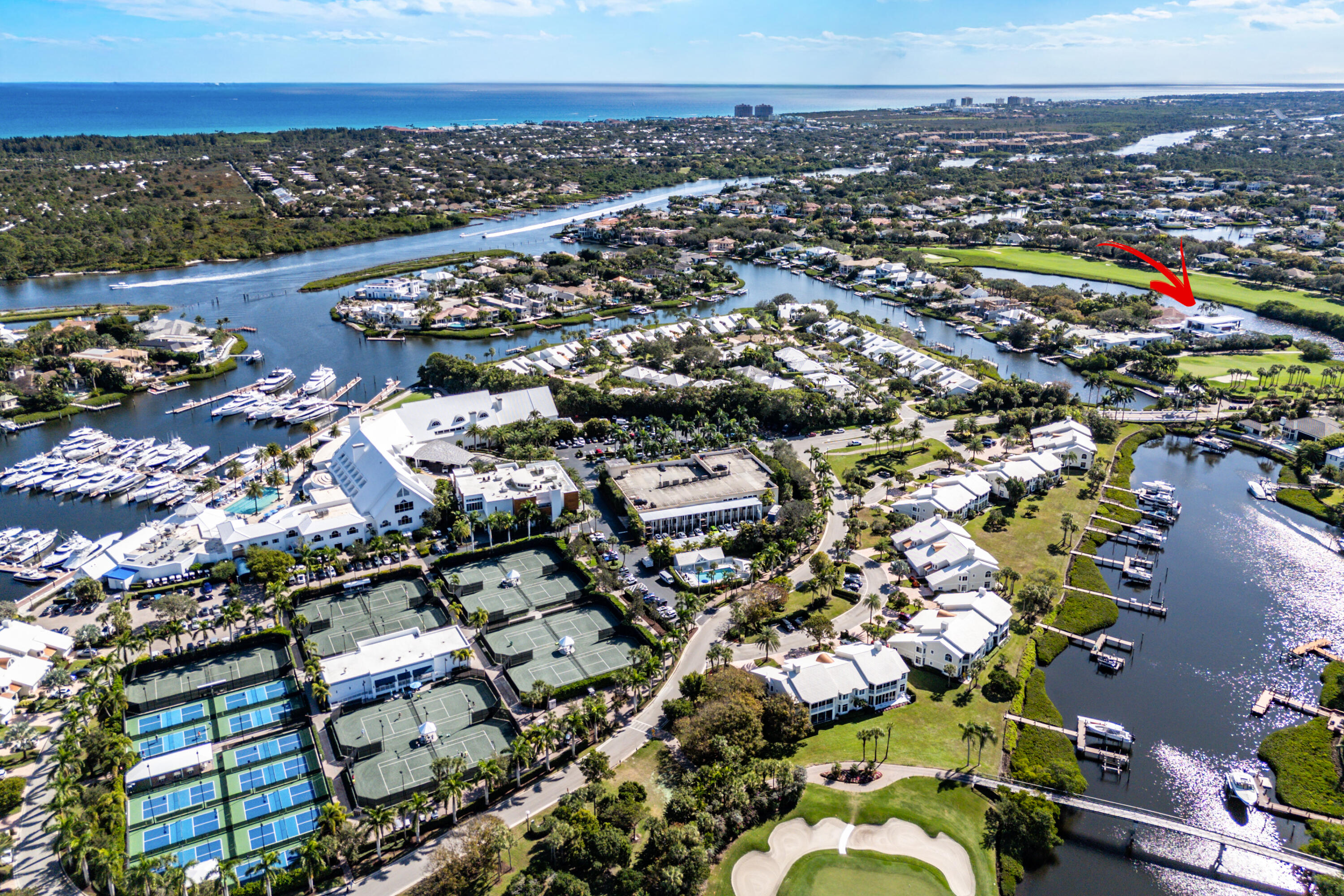 ADMIRALS COVE - Residential