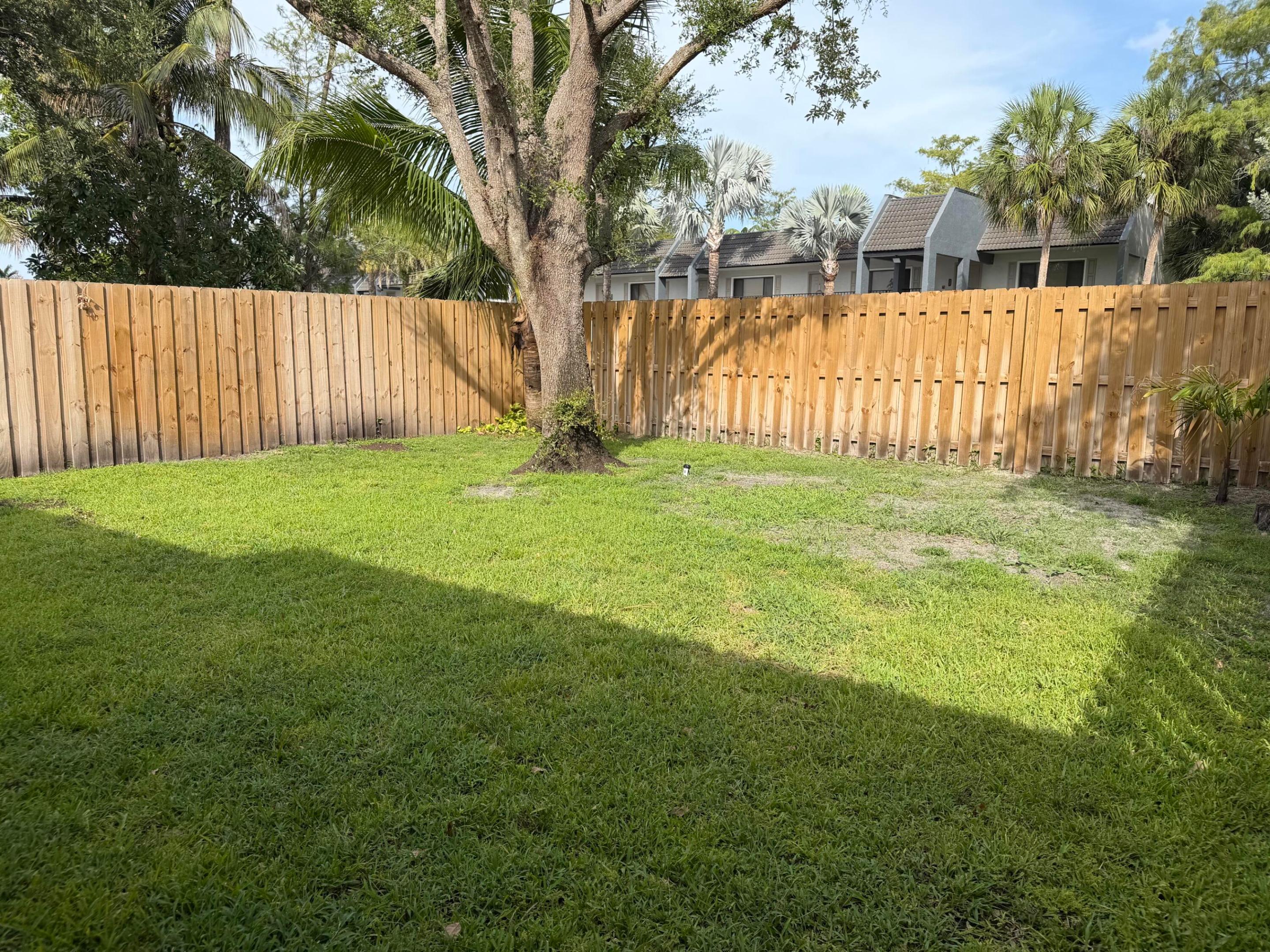 CASA NELLA FORESTA OF WELLINGTON 2 - Residential Lease