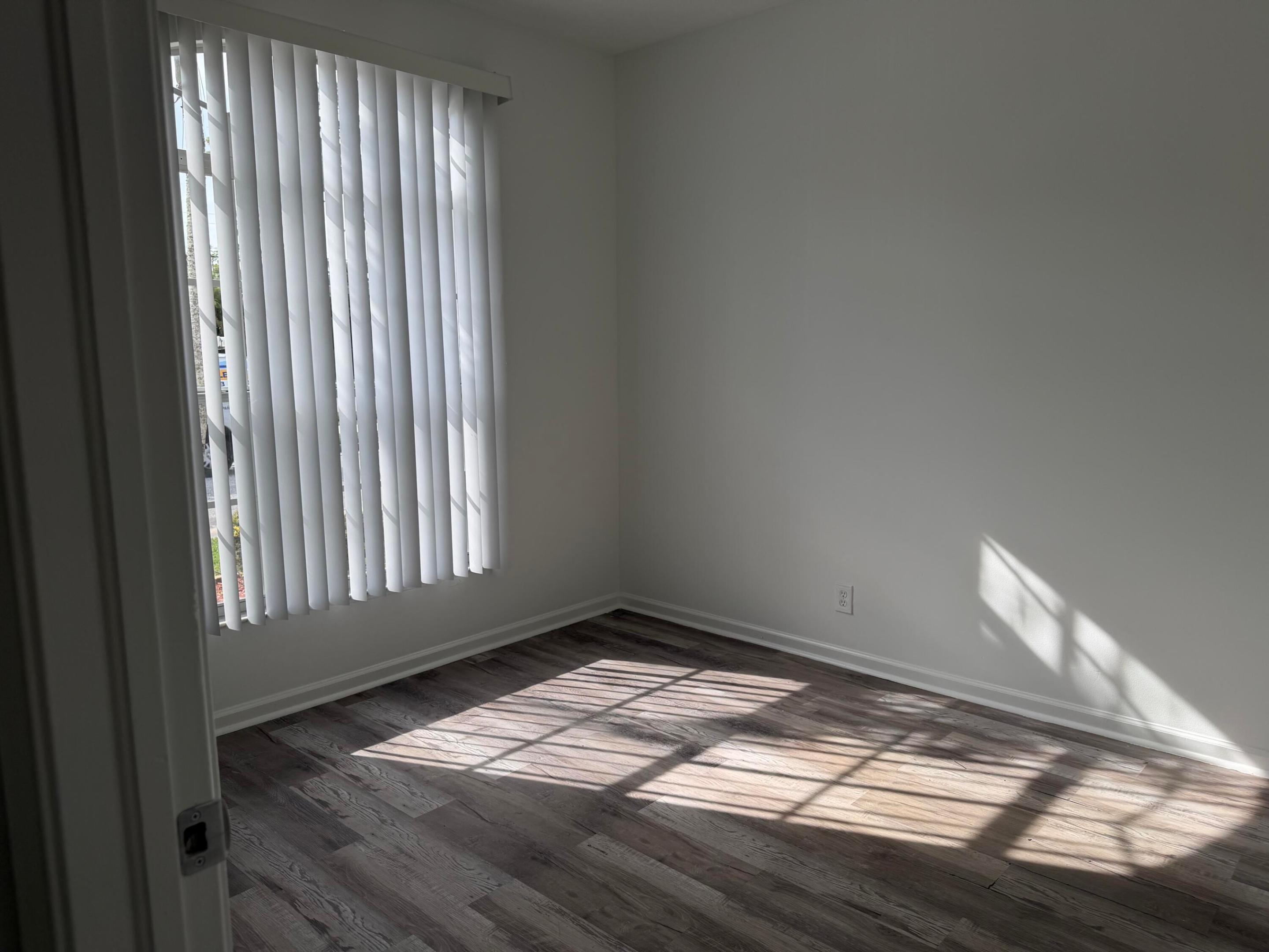 CASA NELLA FORESTA OF WELLINGTON 2 - Residential Lease