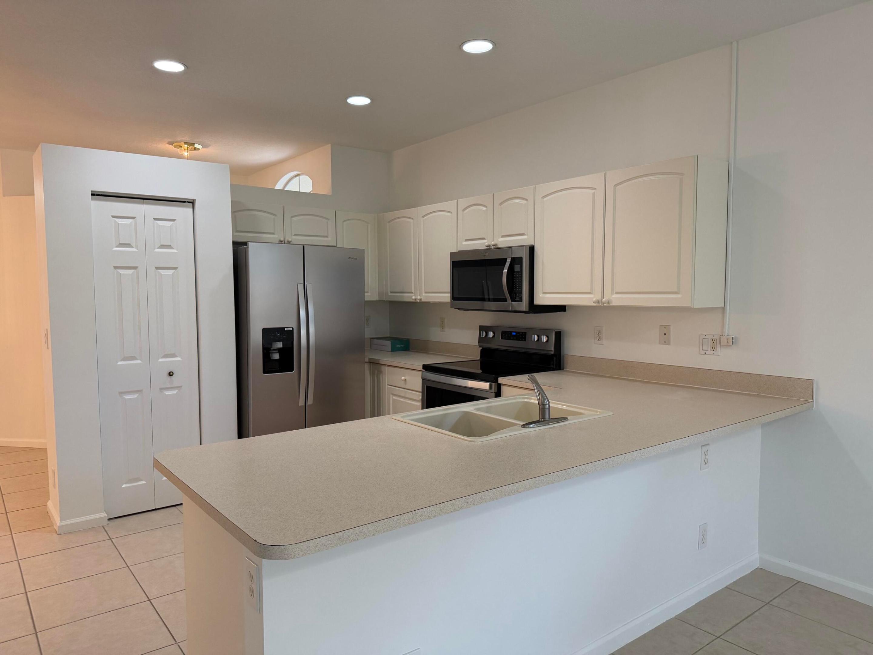 CASA NELLA FORESTA OF WELLINGTON 2 - Residential Lease