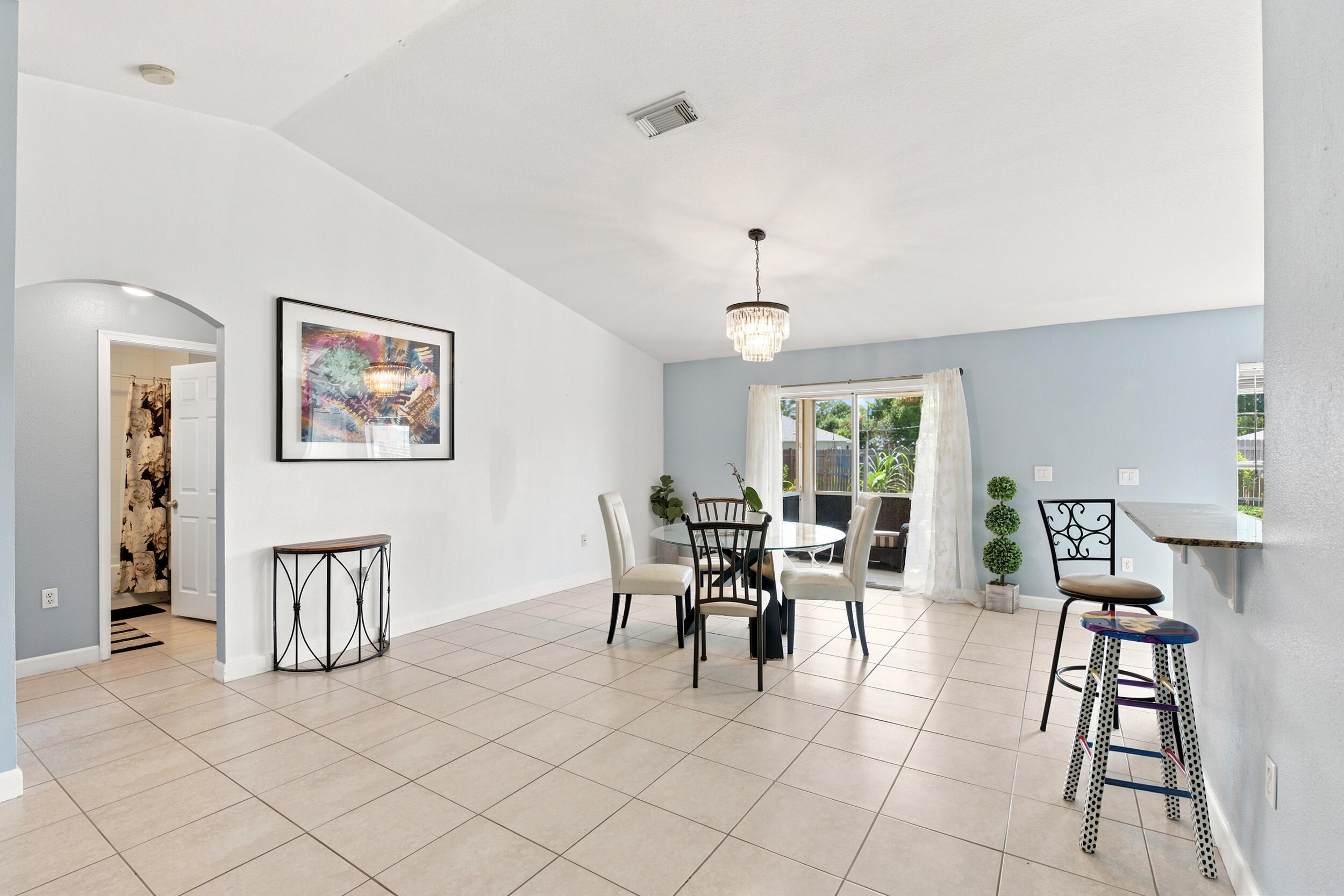 PORT ST LUCIE SECTION 23 - Residential