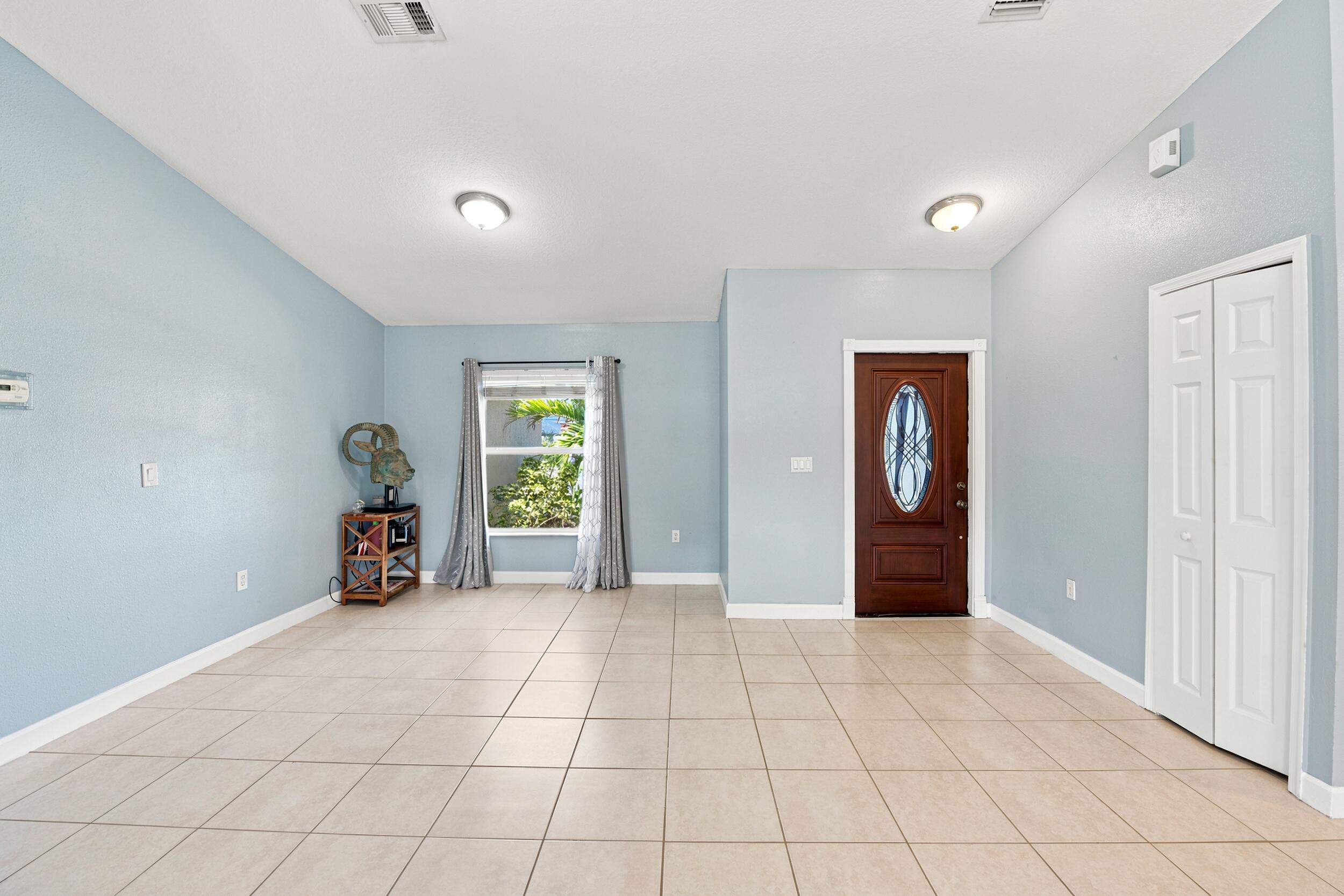 PORT ST LUCIE SECTION 23 - Residential