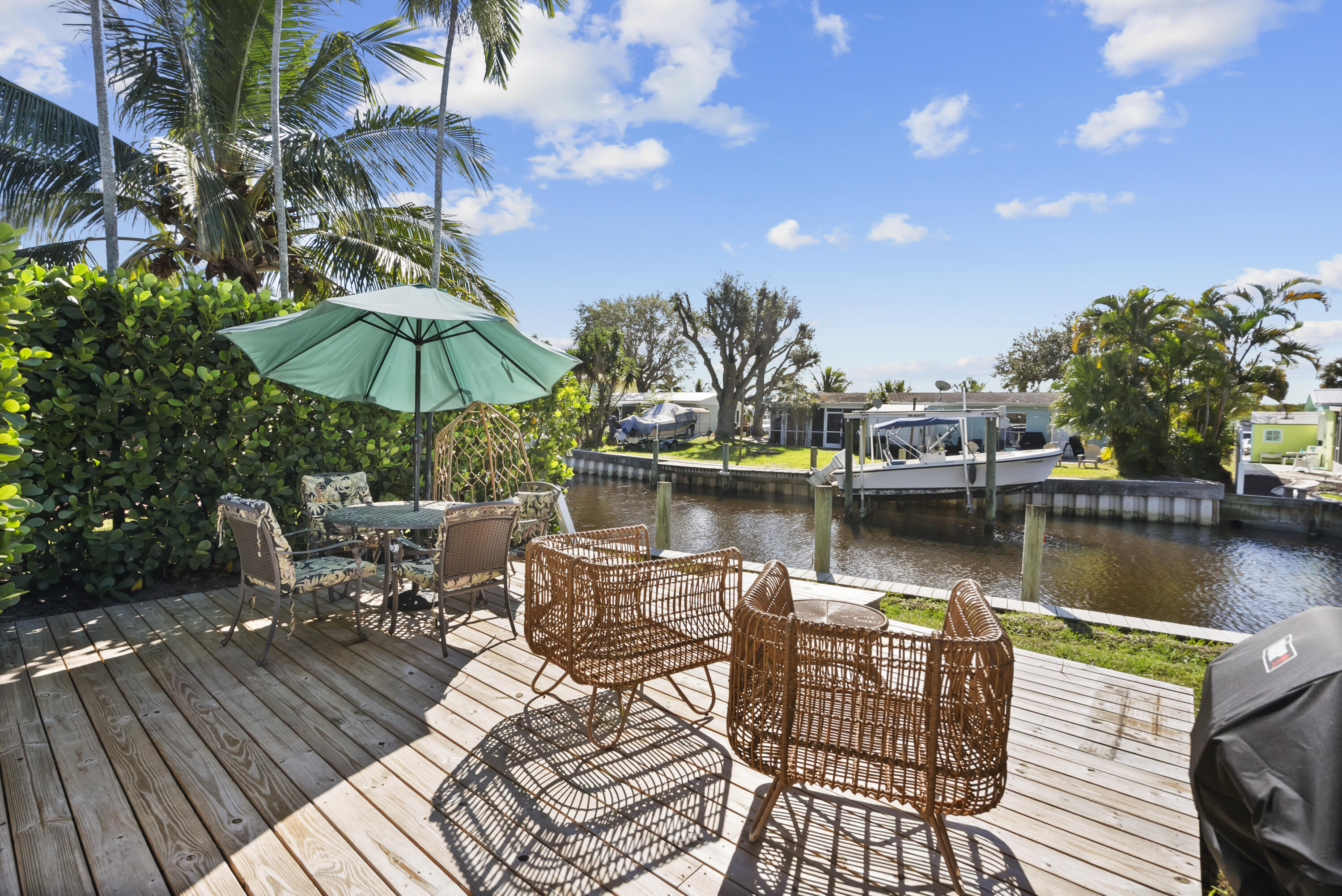 FISHERMANS HIDEAWAY SECTION ONE - Residential