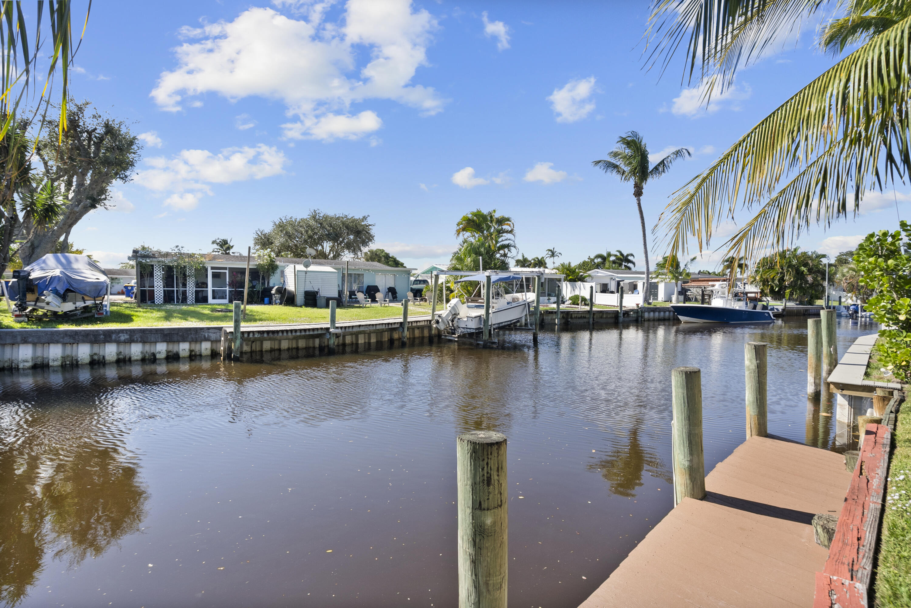 FISHERMANS HIDEAWAY SECTION ONE - Residential