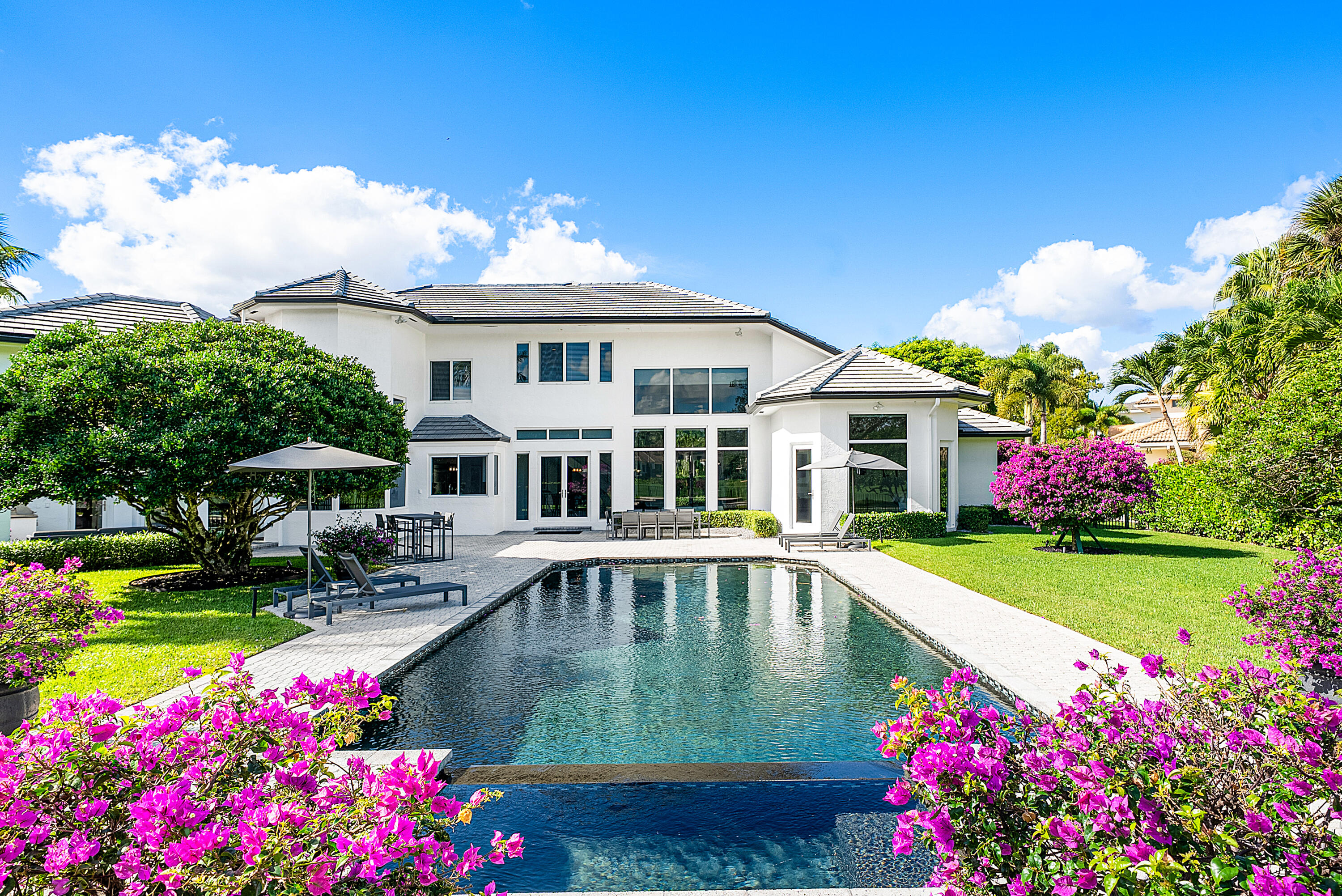 DEVON PLACE - Residential