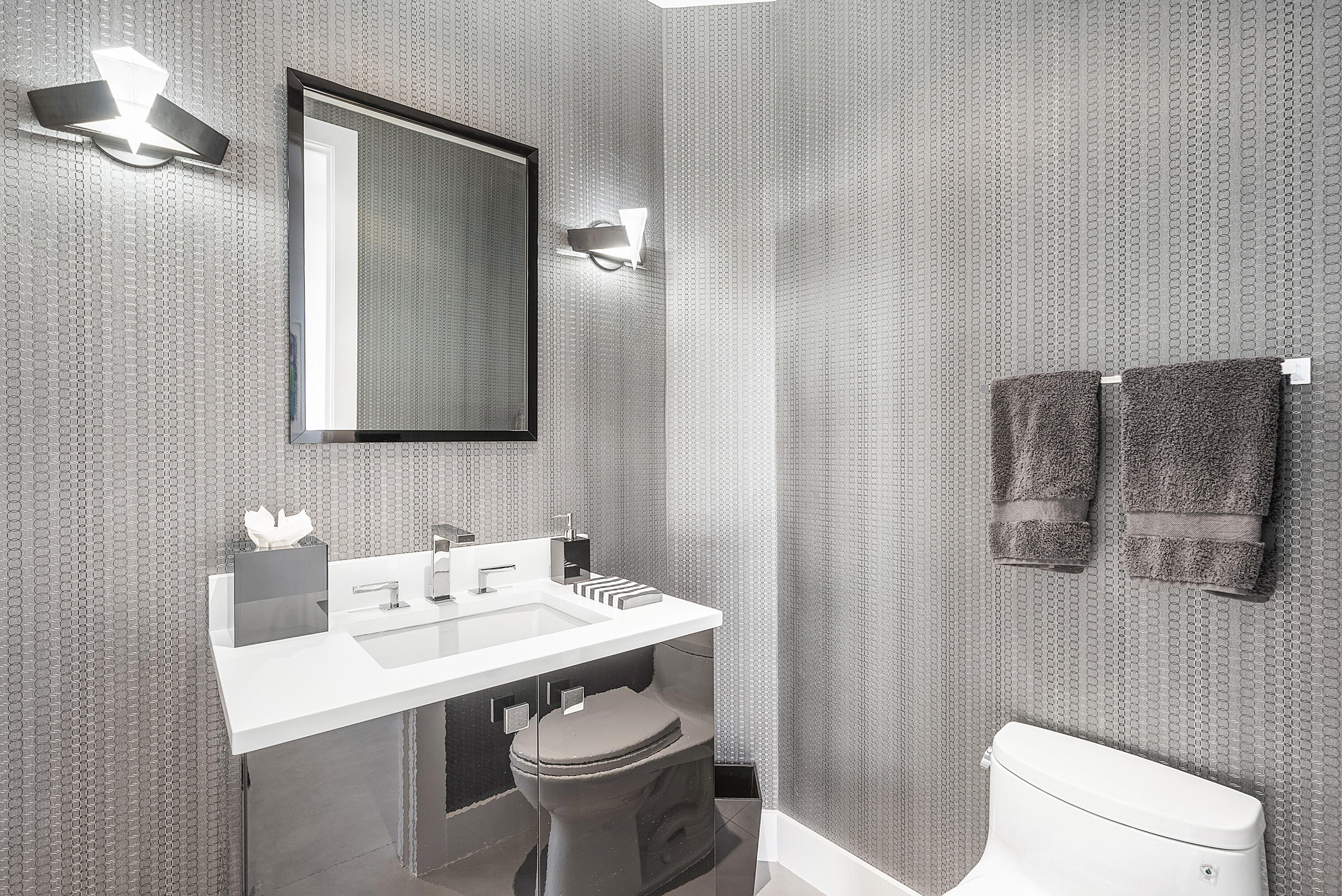 DEVON PLACE - Residential