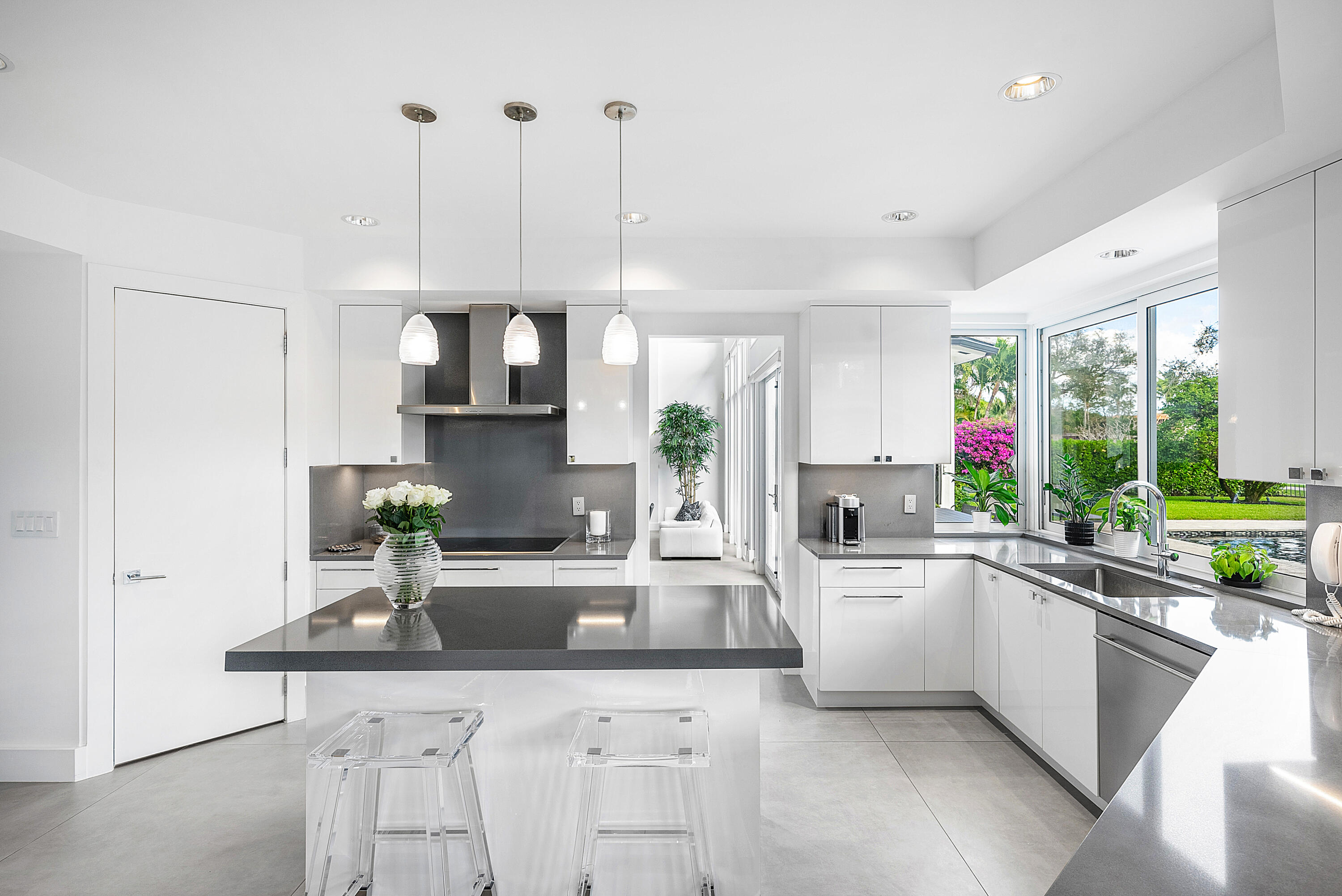 DEVON PLACE - Residential