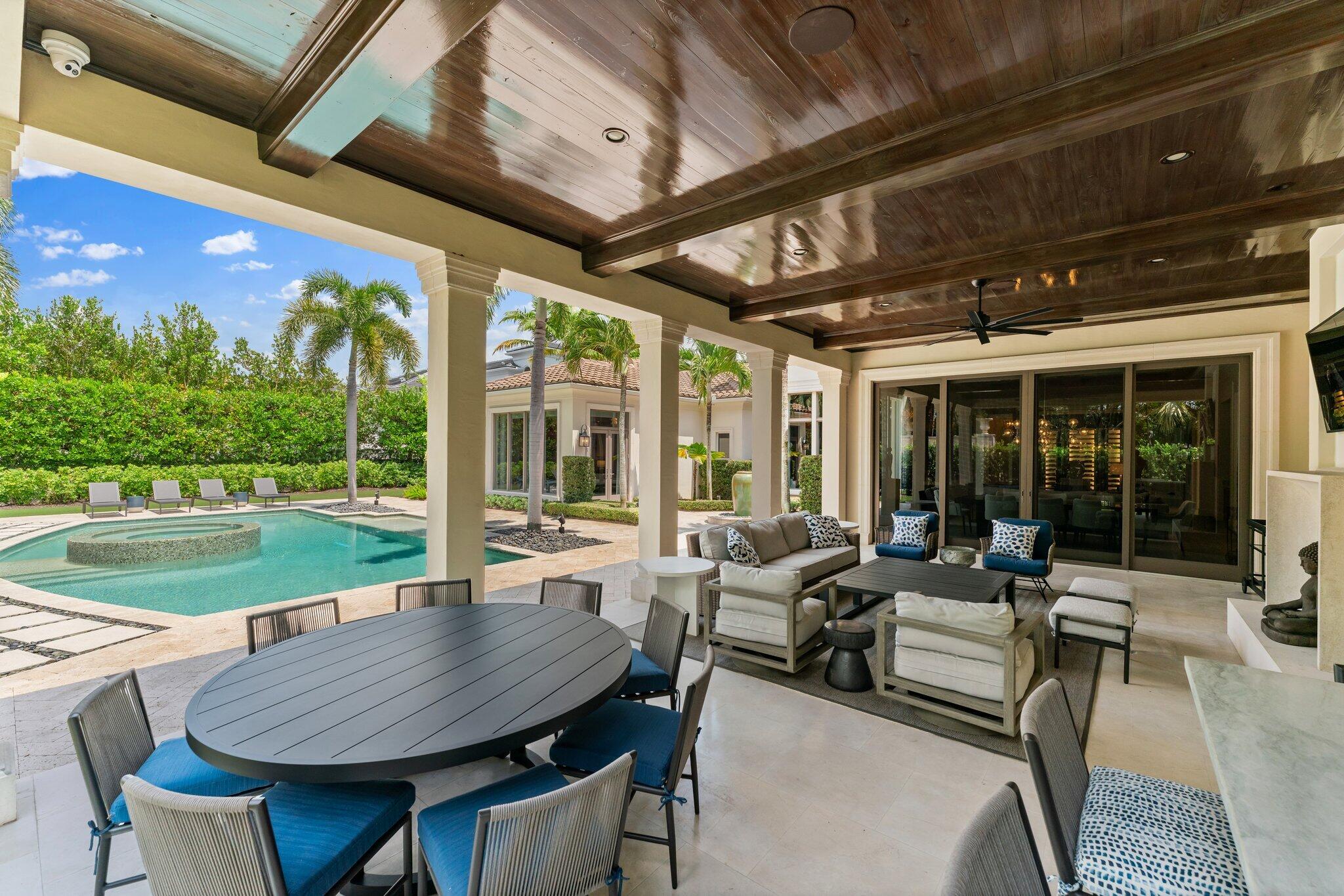 OLD PALM 4 - Residential