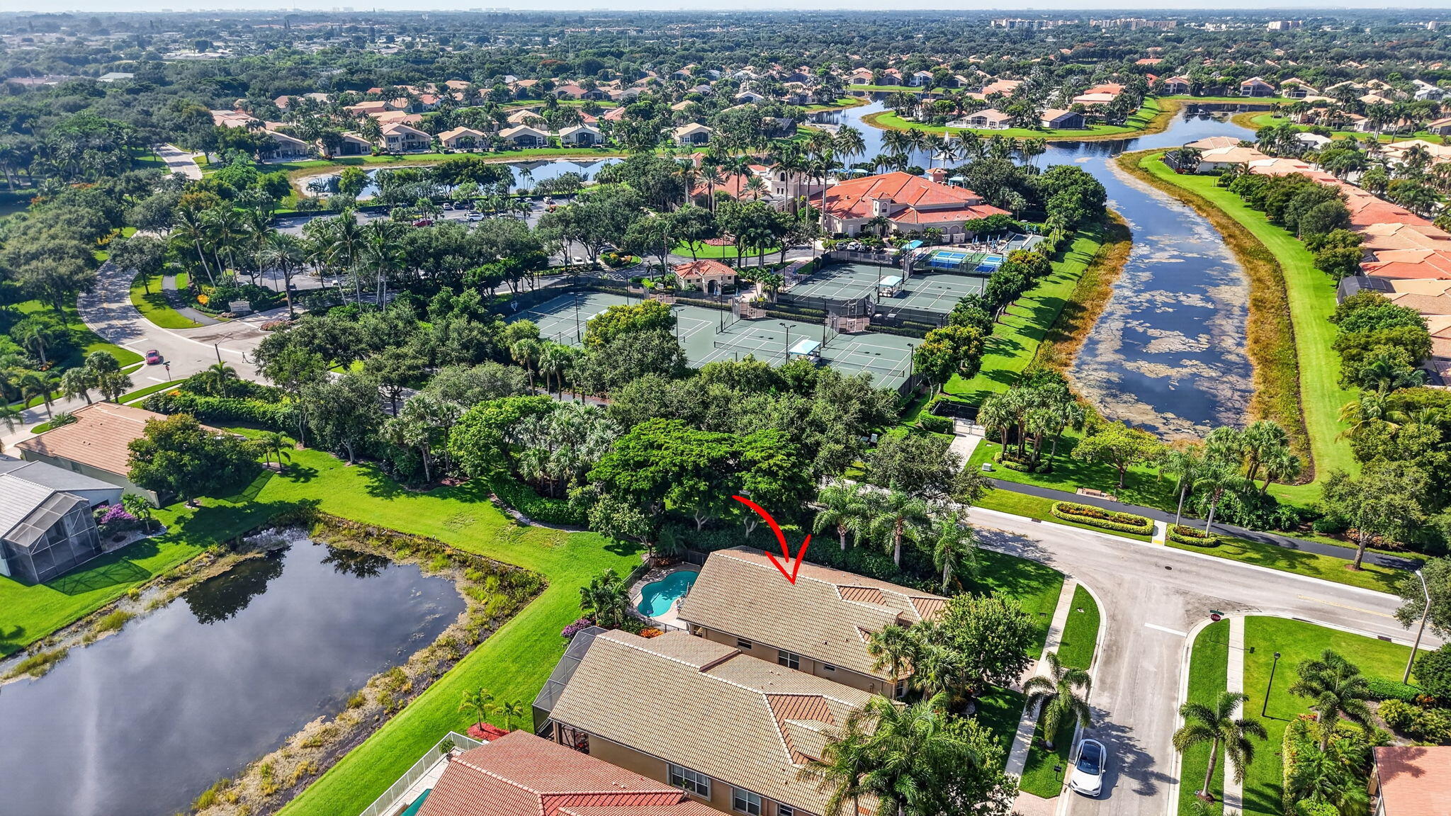 VALENCIA PALMS 4 - Residential