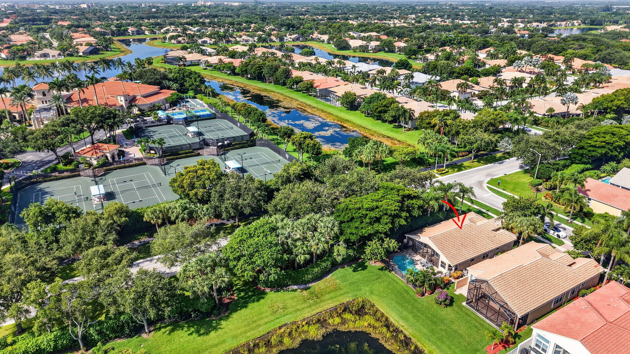 VALENCIA PALMS 4 - Residential