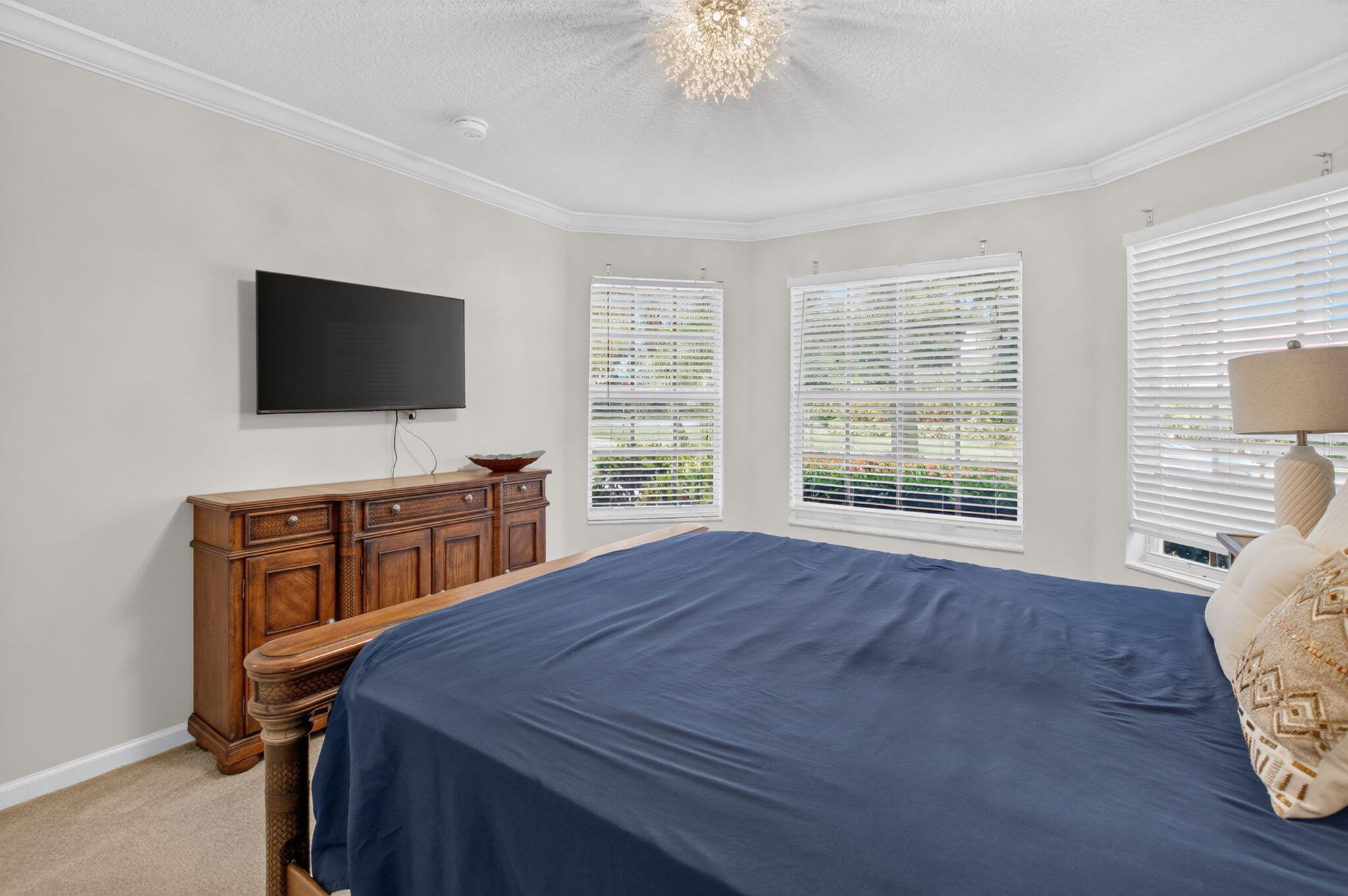 VALENCIA PALMS 4 - Residential