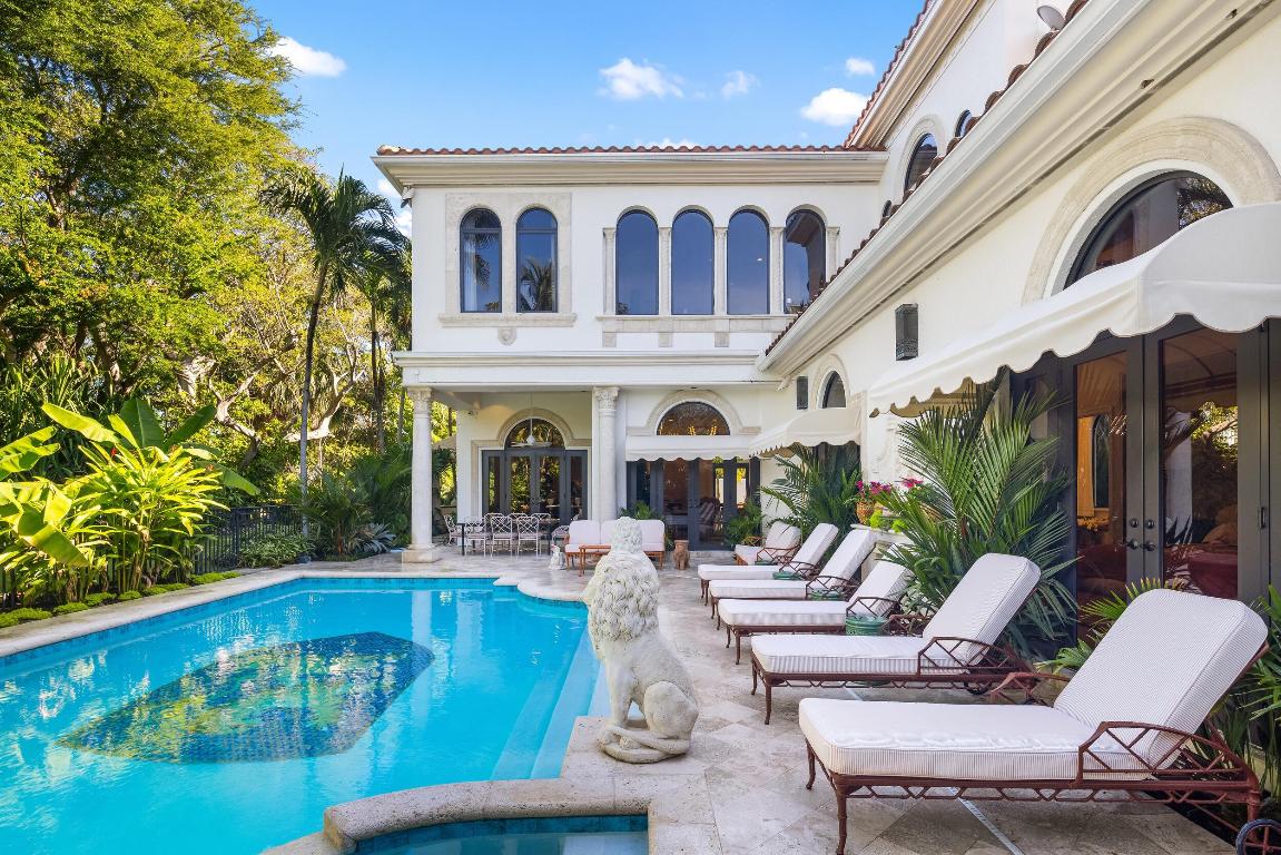 ADDISON ESTATES - Residential