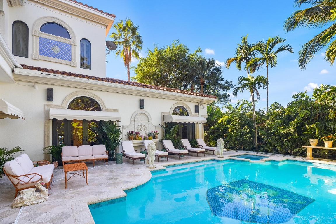 ADDISON ESTATES - Residential