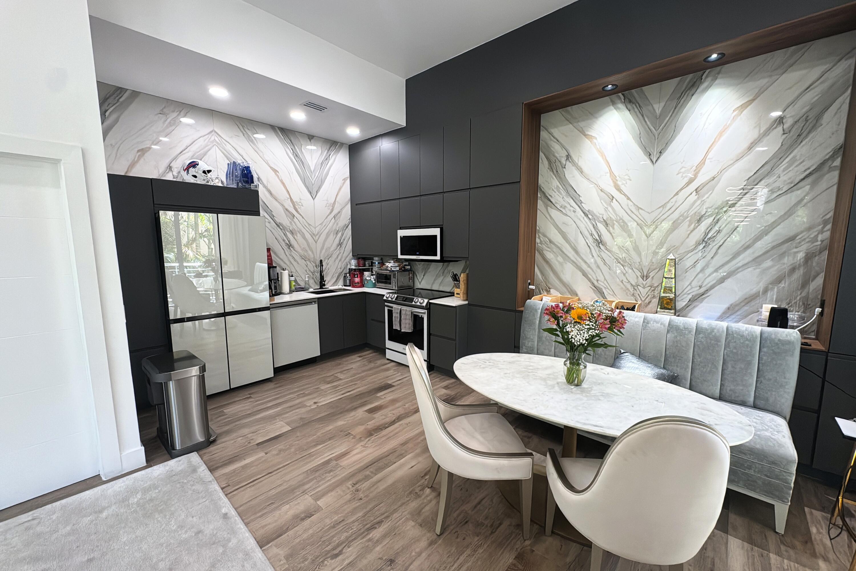 THE FOUNTAINHEAD CONDO - Residential