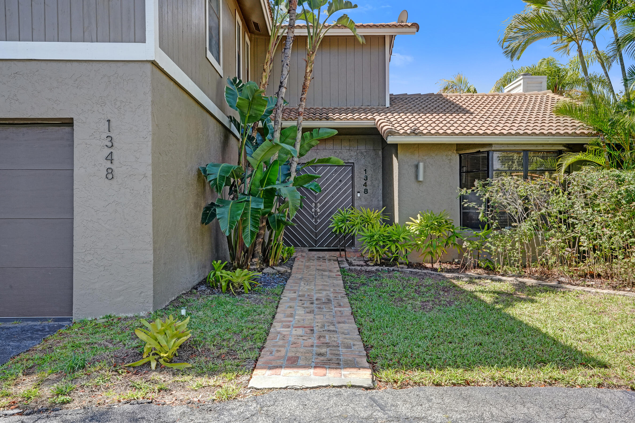 CYPRESS RUN - Residential
