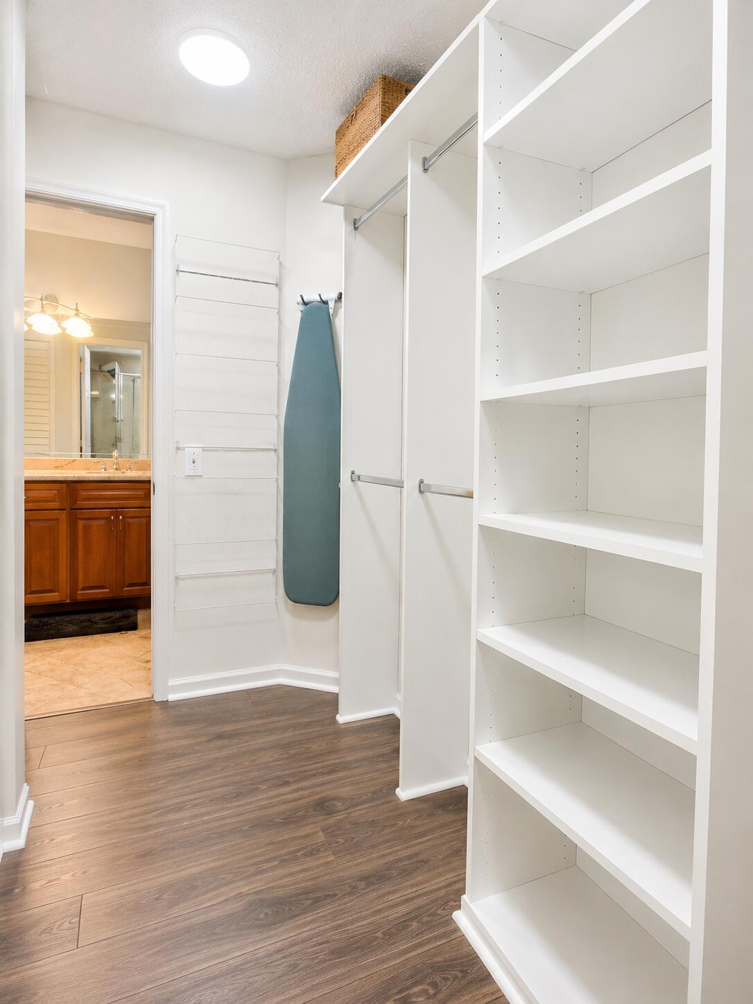 GREENVIEW SHORES 2 OF WELLINGTON - Residential Lease