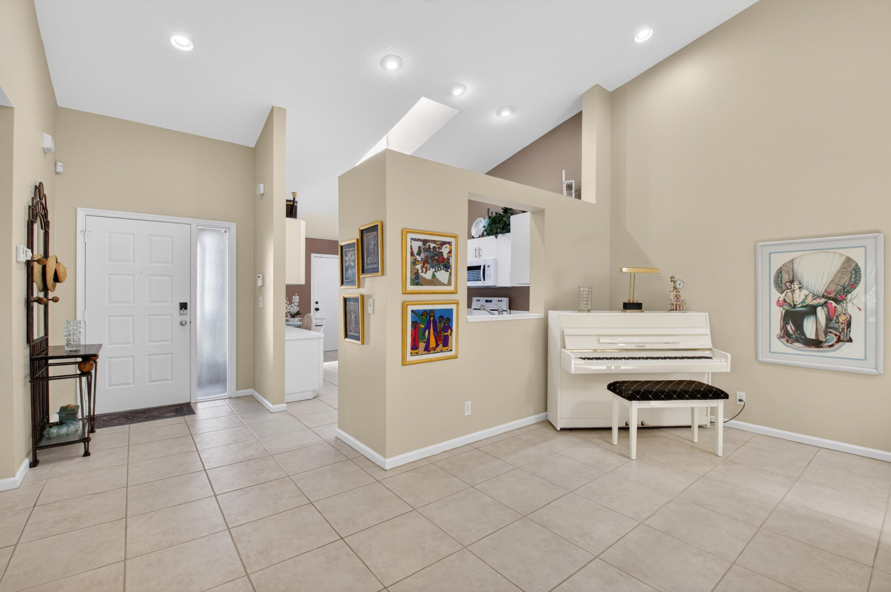 CORAL LAKES V - Residential
