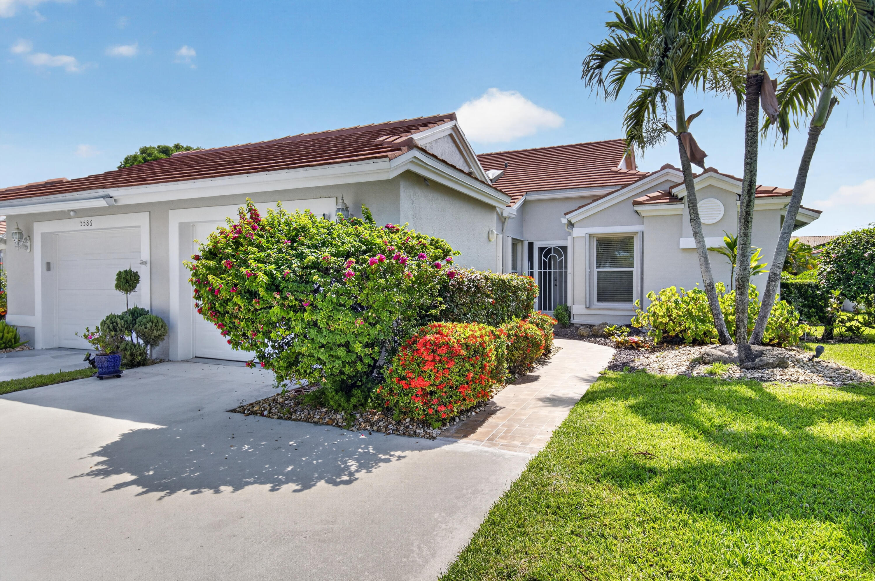 CORAL LAKES V - Residential