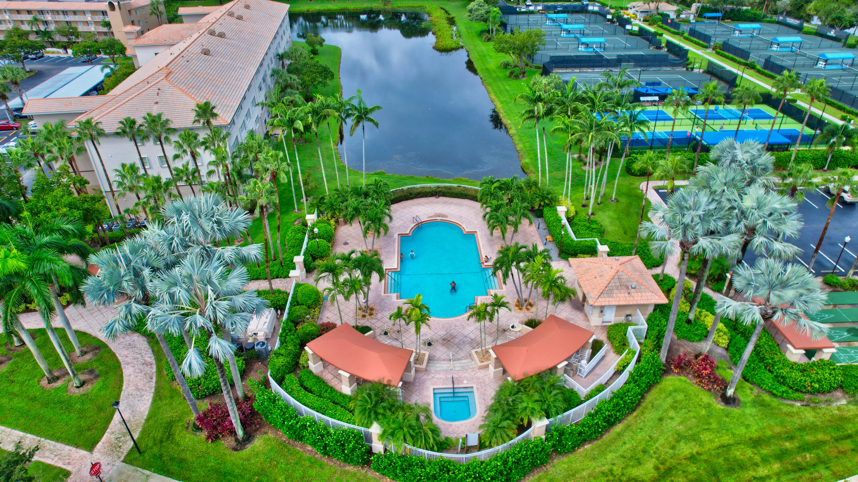 CORAL LAKES V - Residential
