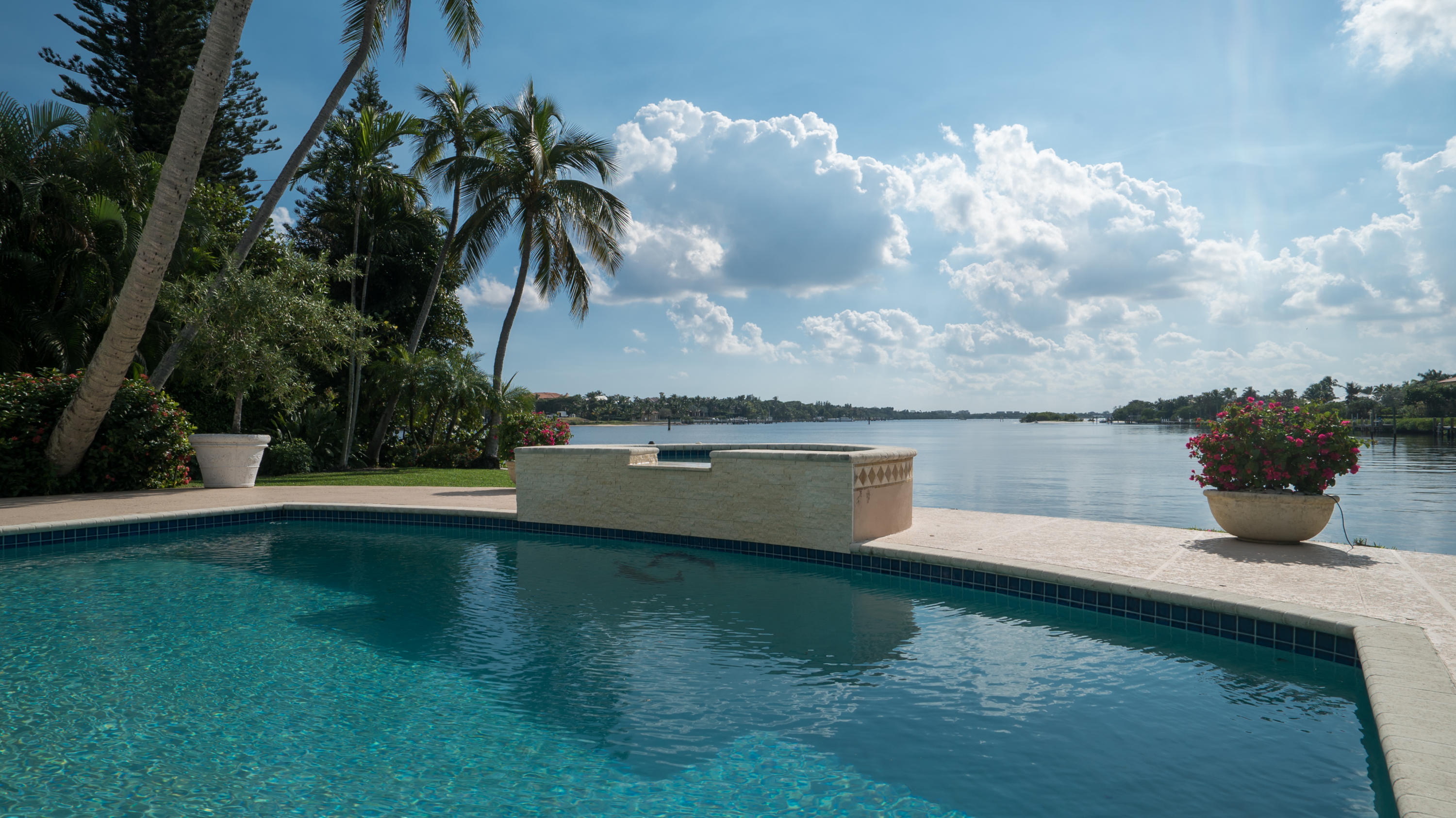 Point Manalapan 01 - Residential
