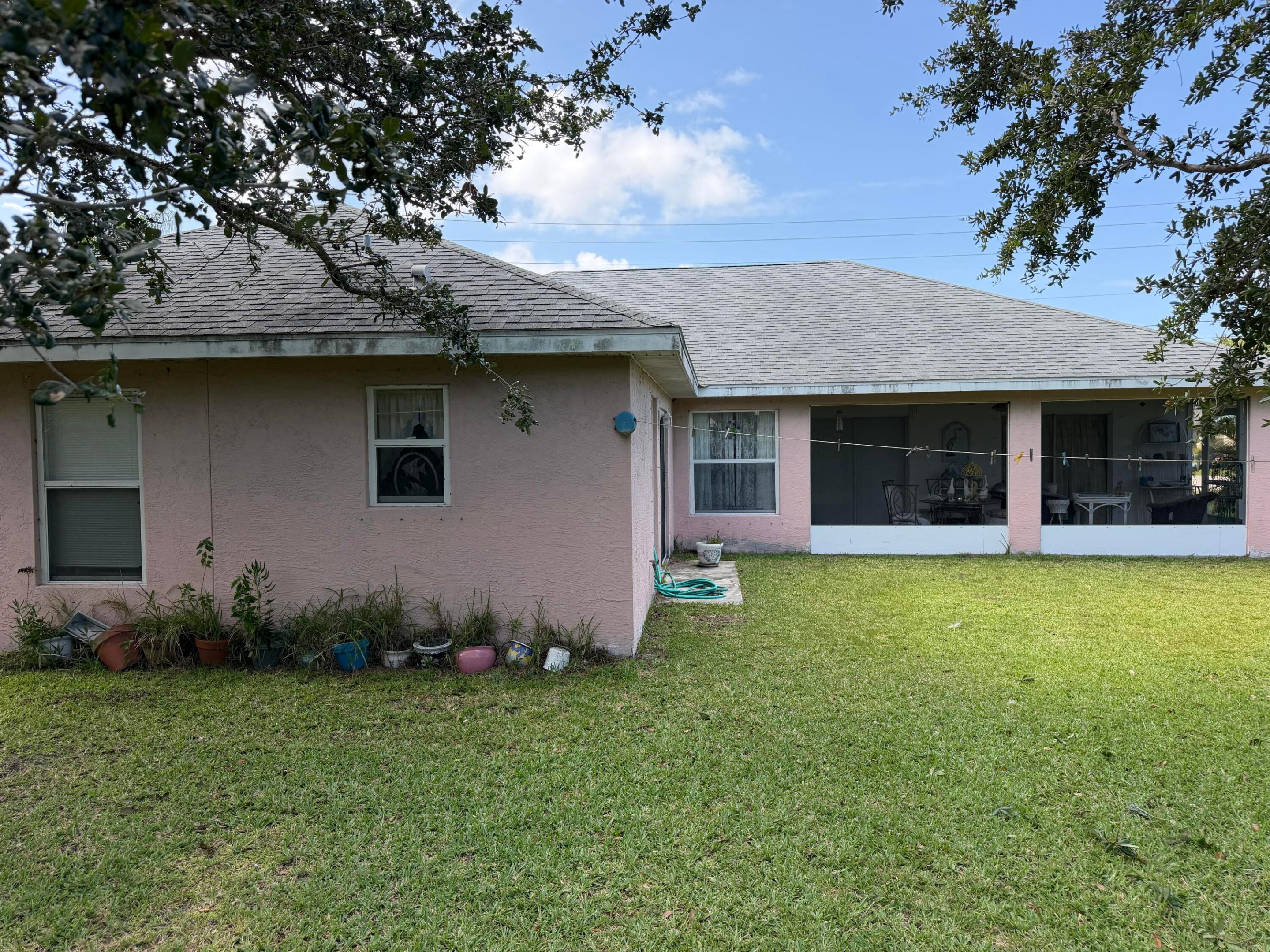 PORT ST LUCIE SECTION 40 - Residential