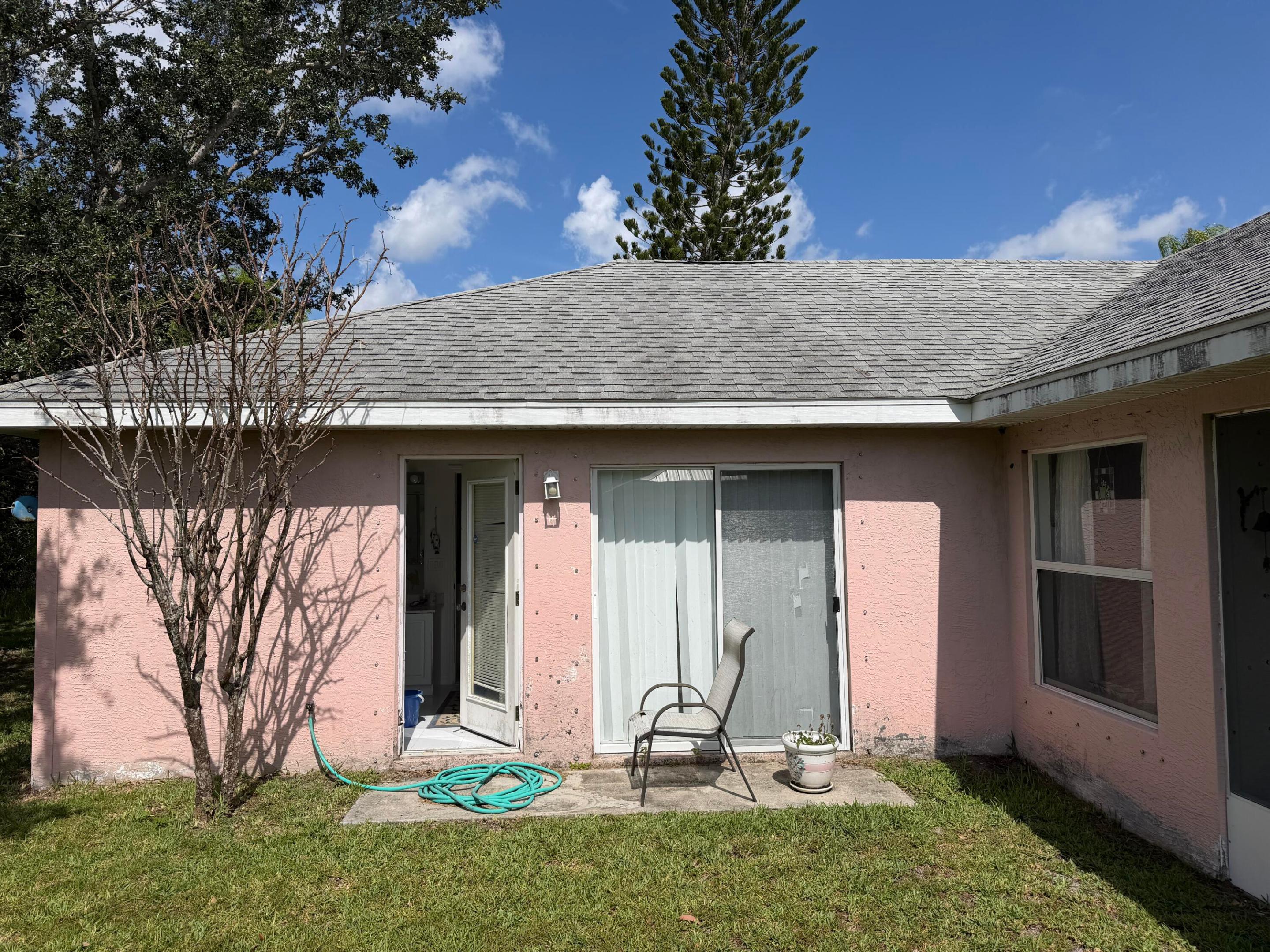 PORT ST LUCIE SECTION 40 - Residential