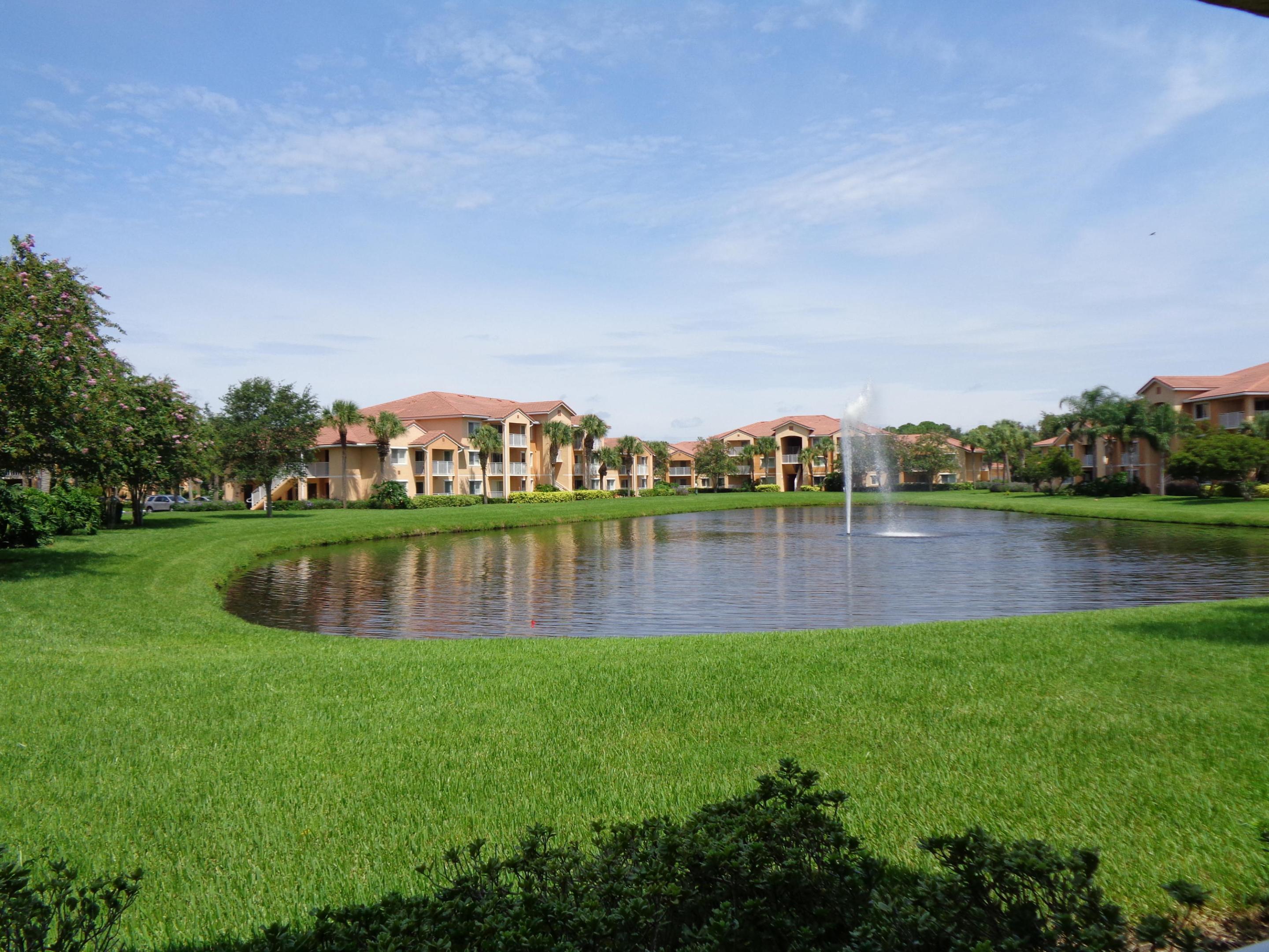 THE CLUB AT ST LUCIE WEST, A CONDOMINIUM - Residential Lease